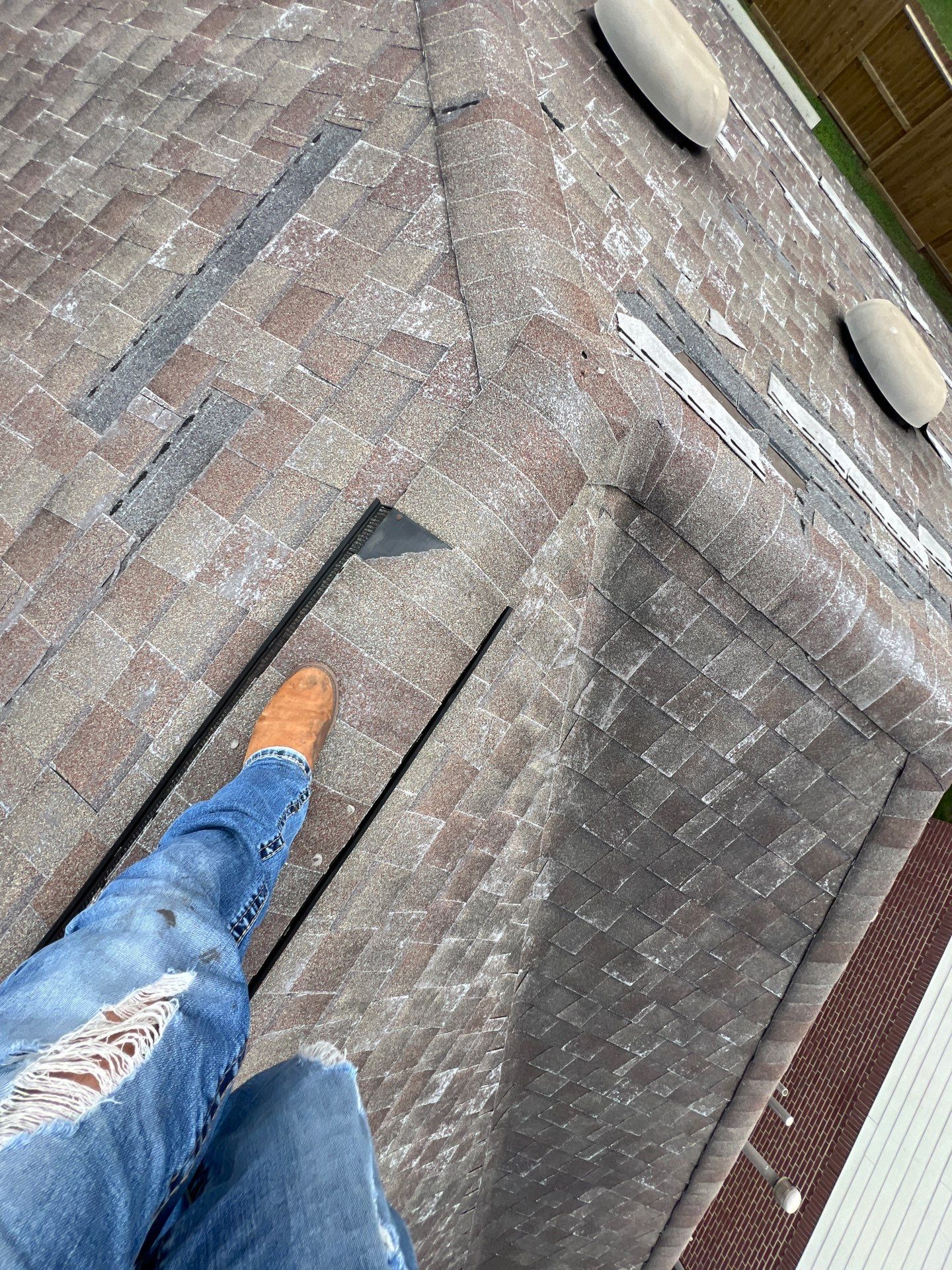 Residential Roofing Repair using Owen's Corning Duration (Lifetime) Shingles by Roof Repair Company