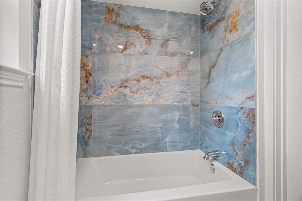 Rapid Sale Remodel: Kitchen & Bath Upgrades That Sold in Two Weeks by Tibi Soli LLC