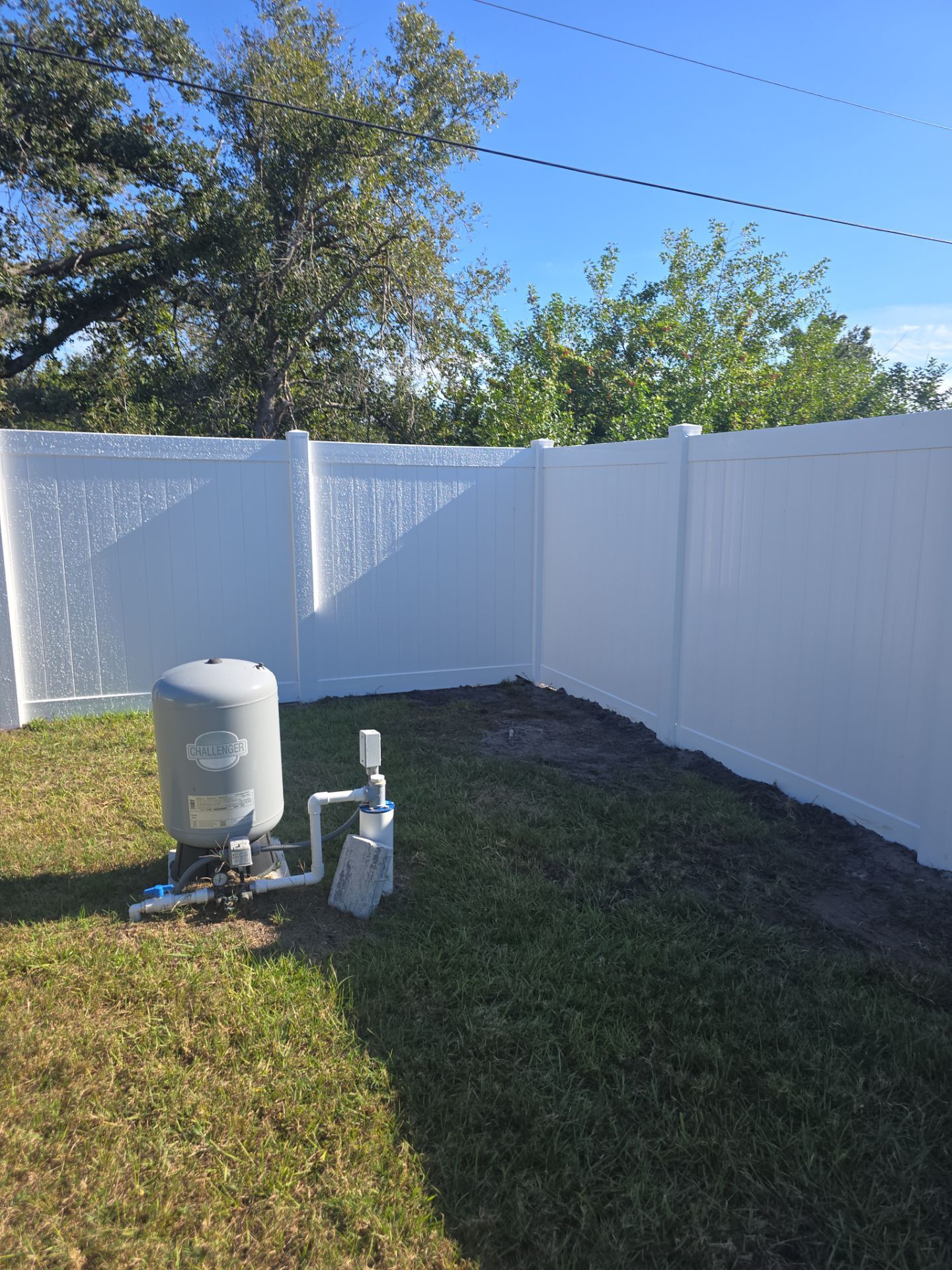 Vinyl Fence Install in Port Charlotte by True Fence LLC