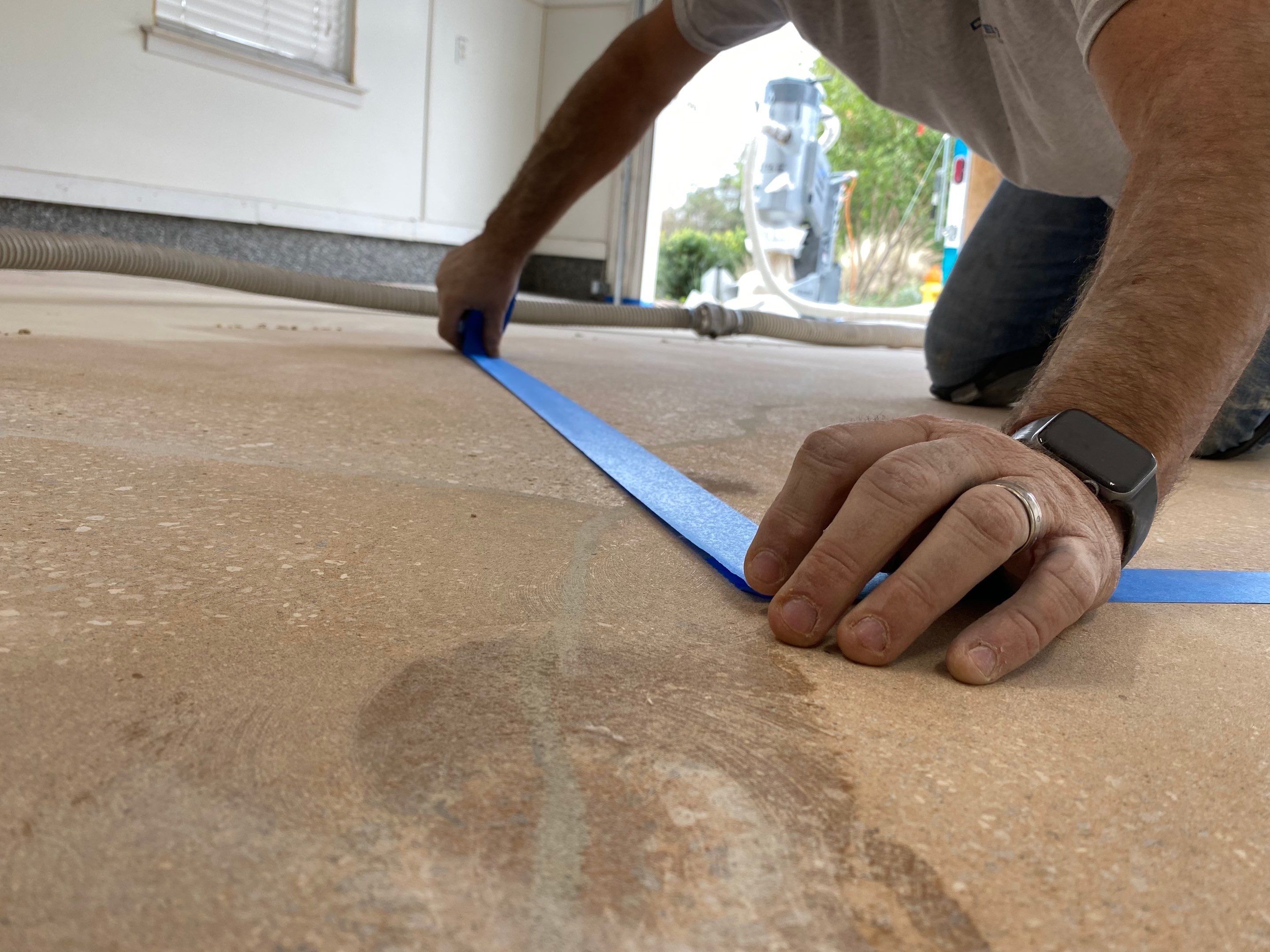 Pebble Beach Garage by Deese Elite Concrete Coatings