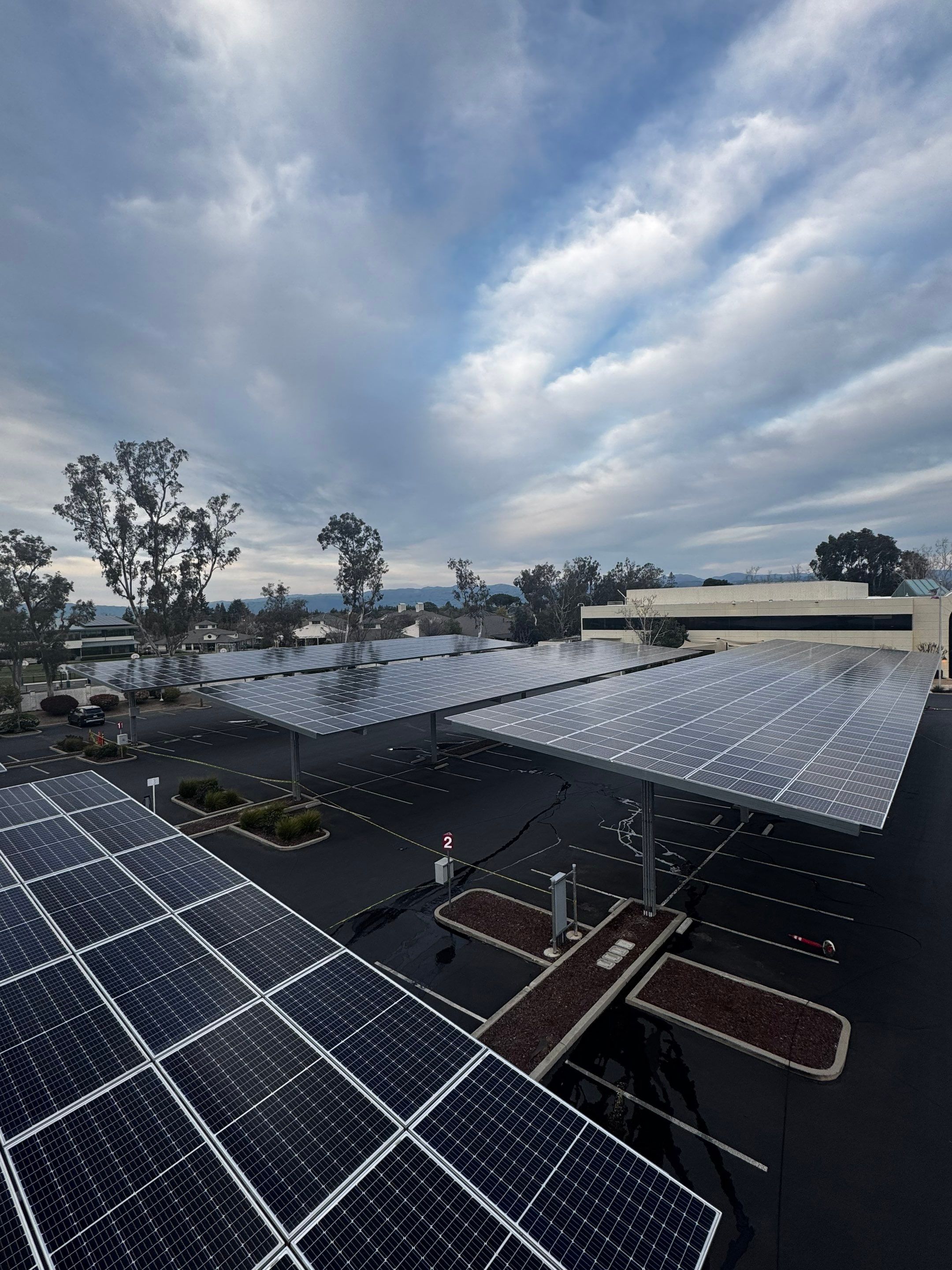 Commercial Solar Panel Cleaning using Deionized Water by All One Solar Shine