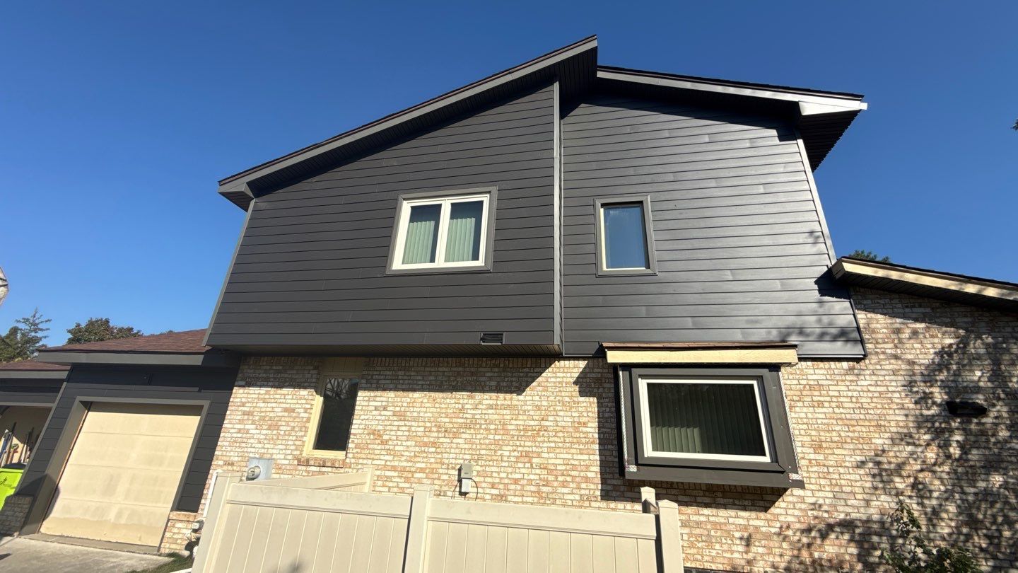 Siding Replacement using Alside S7 Cedar Mill Grain Cast Iron by 180 Contractors