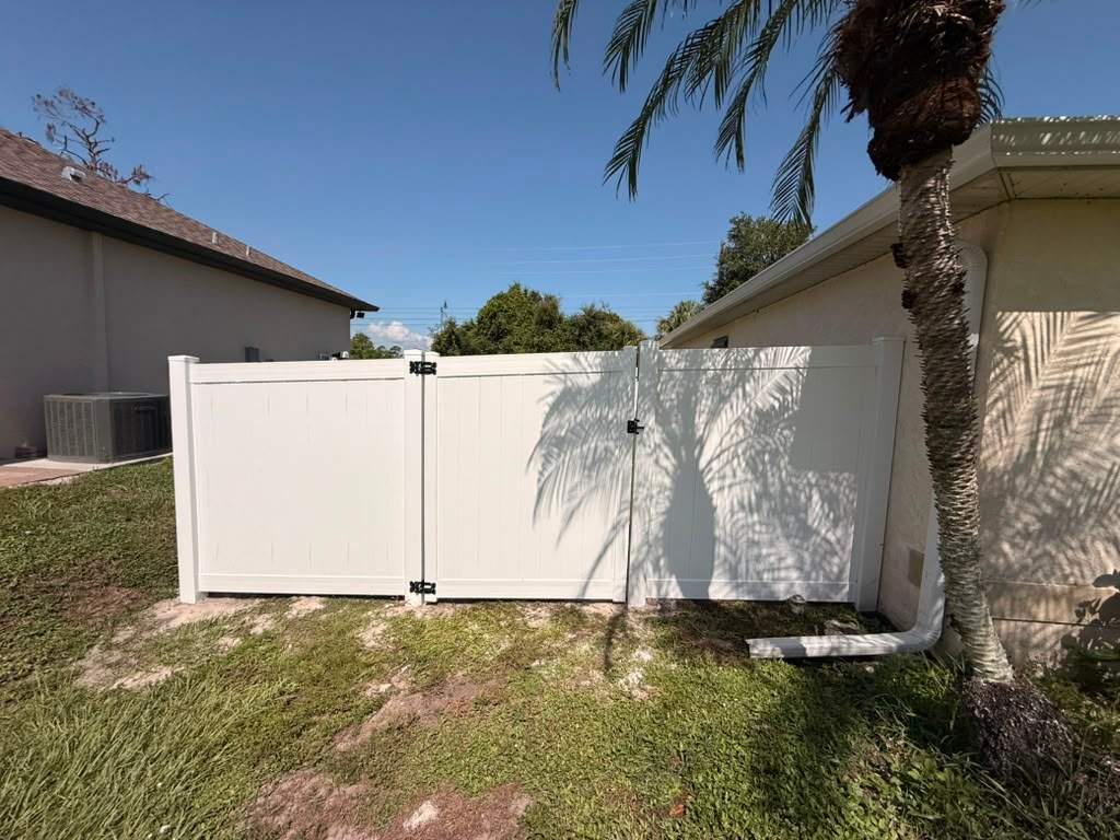 White Vinyl Privacy Fence Repair and Replacement in North Port by True Fence LLC