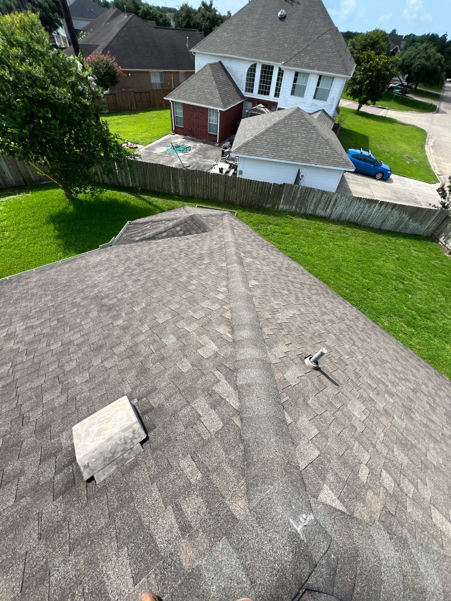 Hail Damage using Owen's Corning Duration (Lifetime) Shingles by Roof Repair Company