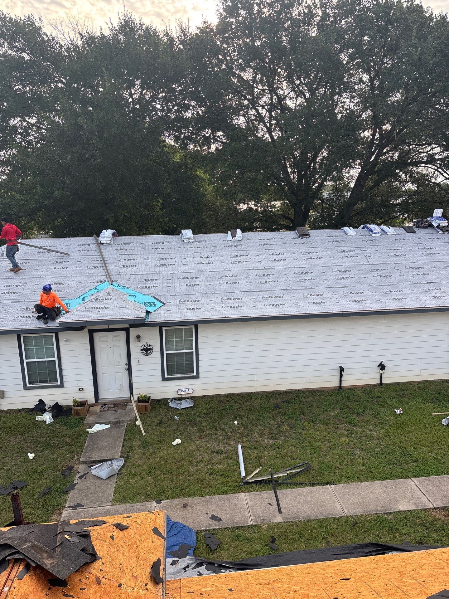 Roof Replacement Willis by Roof Repair Company