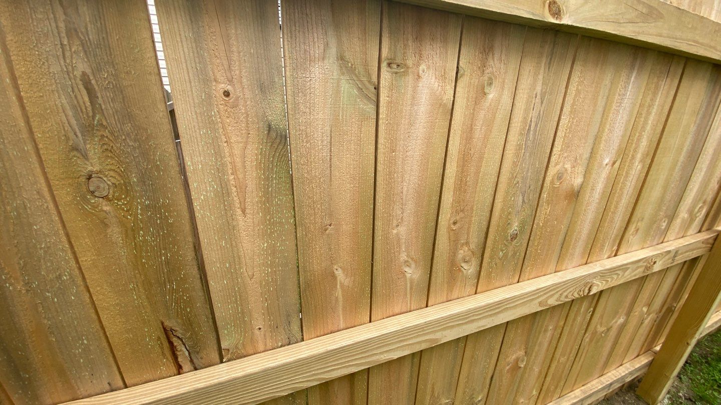 Fence using Wood Sealant by DuraSeal