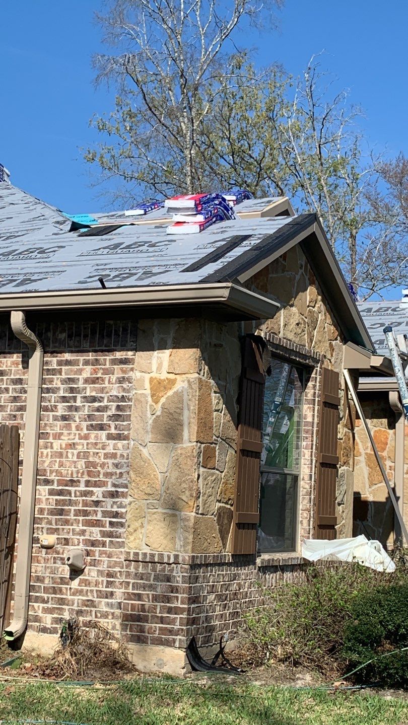 Residential Roof Replacement in Conroe, Tx. by Elite Roofing LLC