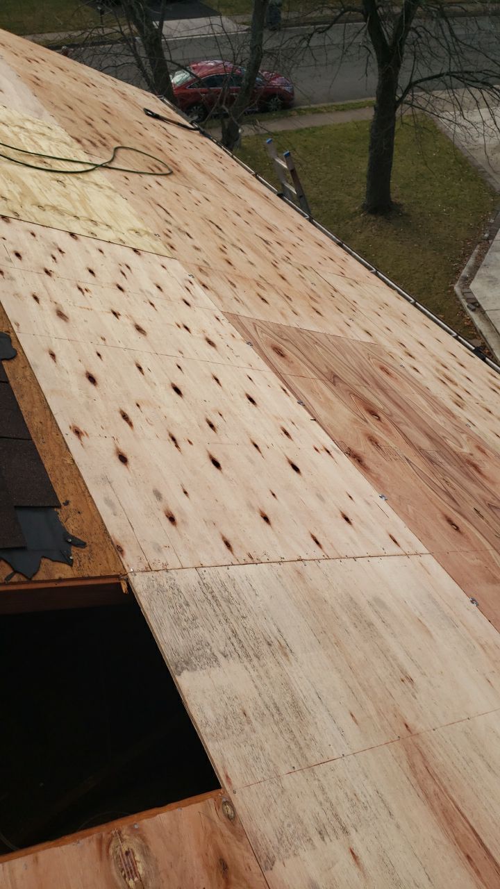 Springfield: CertainTeed Landmark Designer Shingles in Burnt Sienna by RM Banning, Inc.