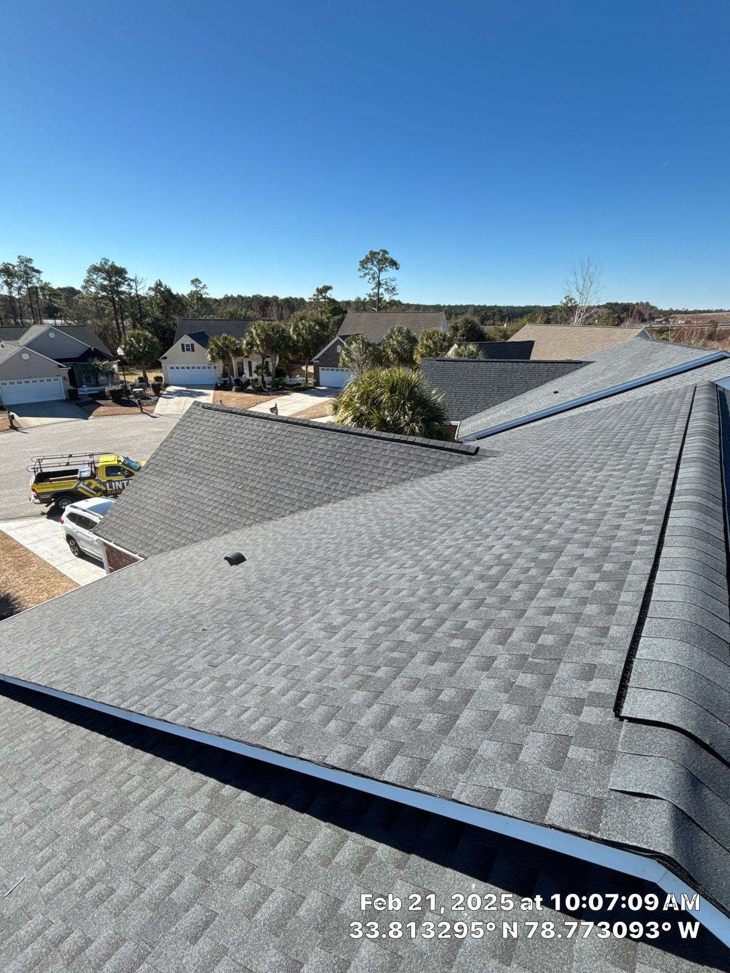 GAF HDZ - Charcoal by Linta Roofing