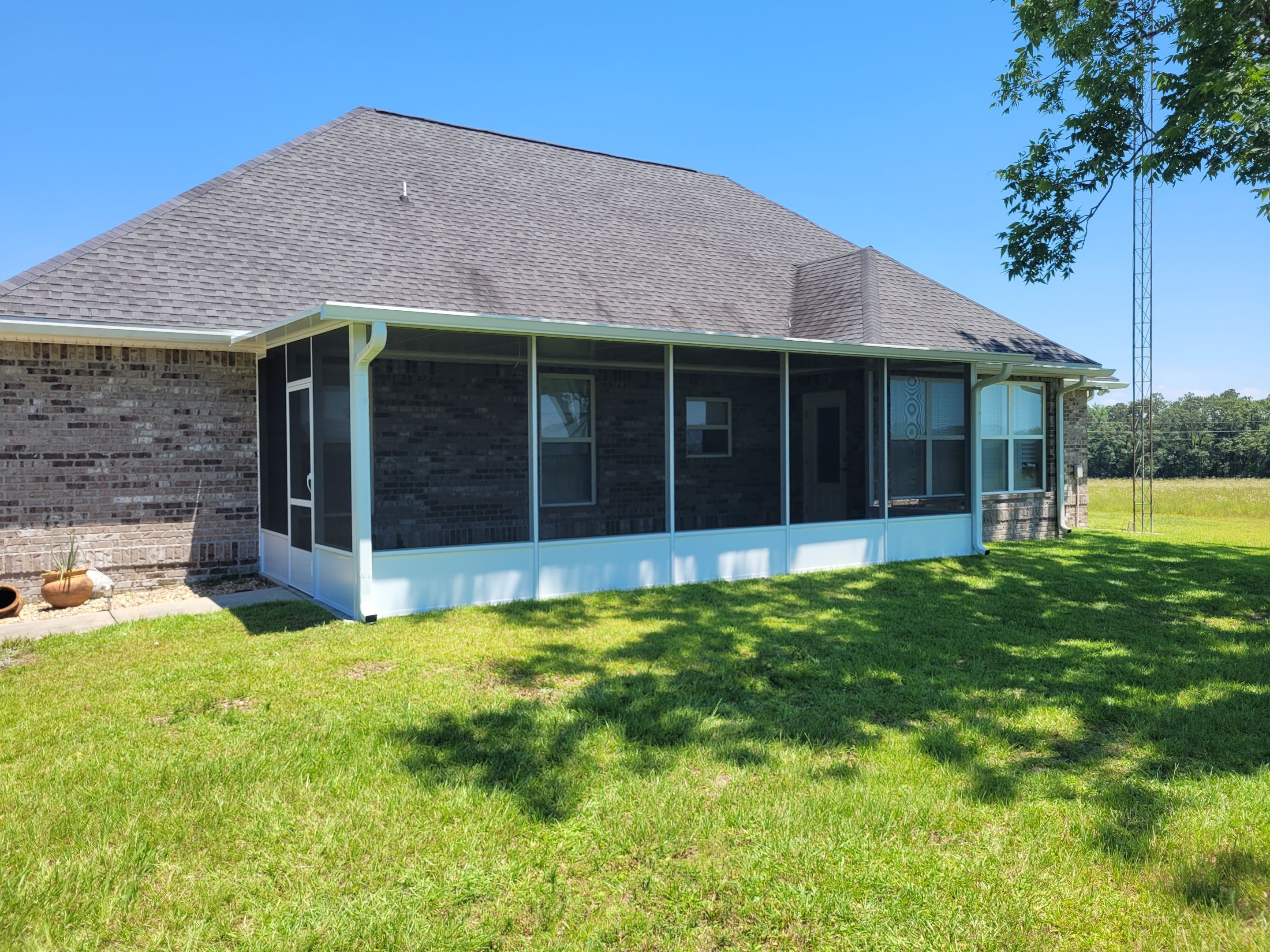 Screen Room in Baker, FL by Titan Sunrooms