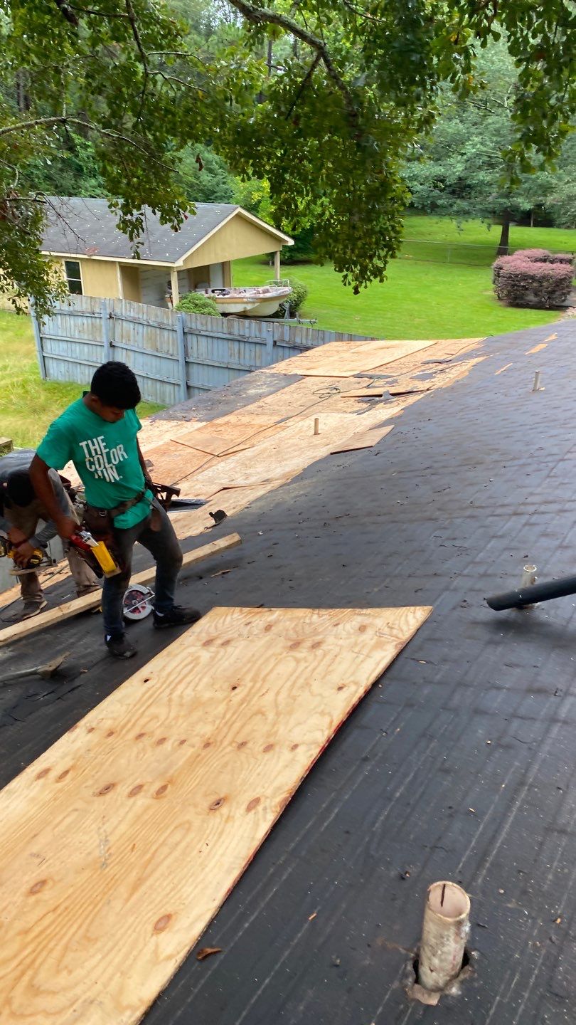 Residential Roofing Repair using Roof Replacement by American Roofing & Construction LLC