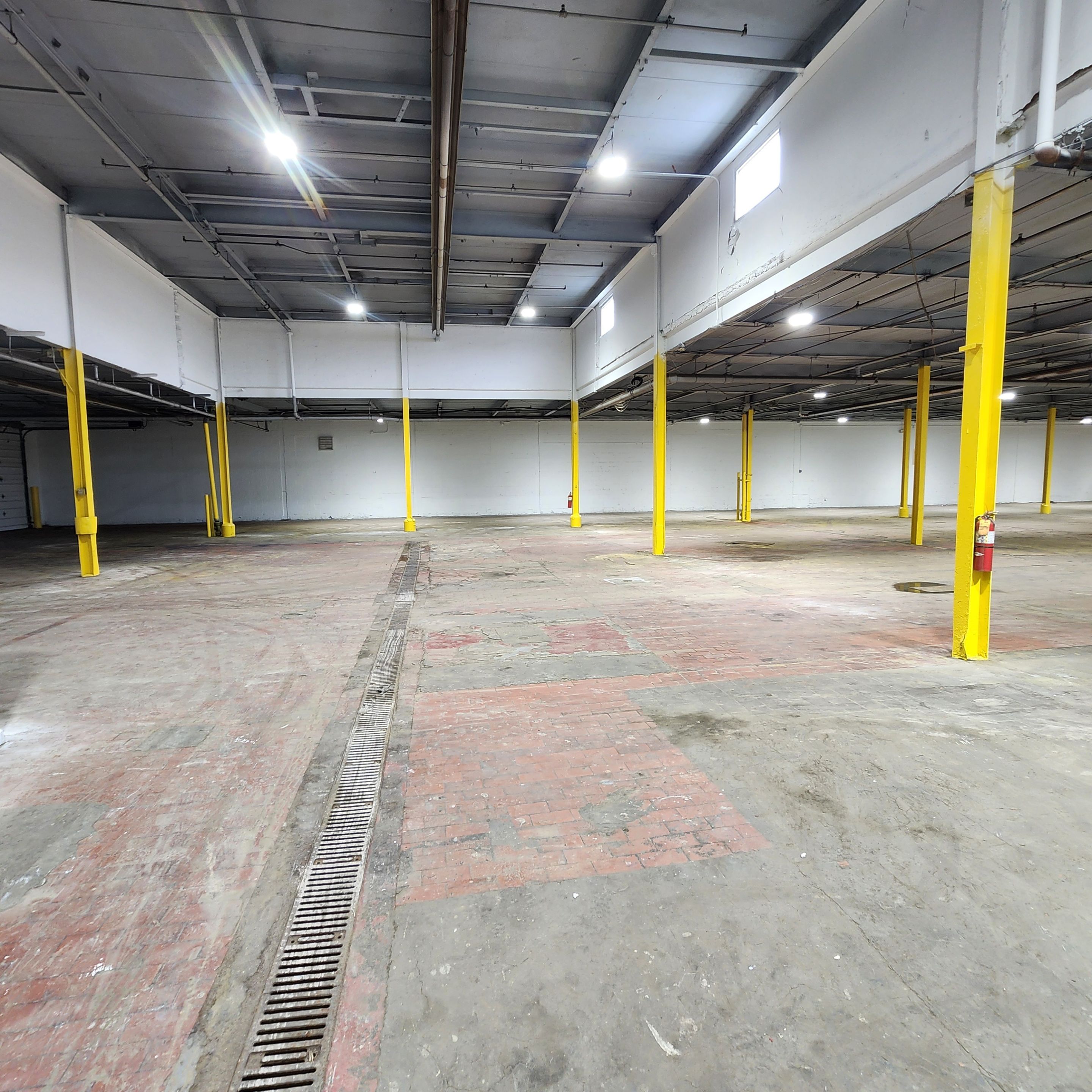 Syracuse, NY by Ironhorn Enterprises