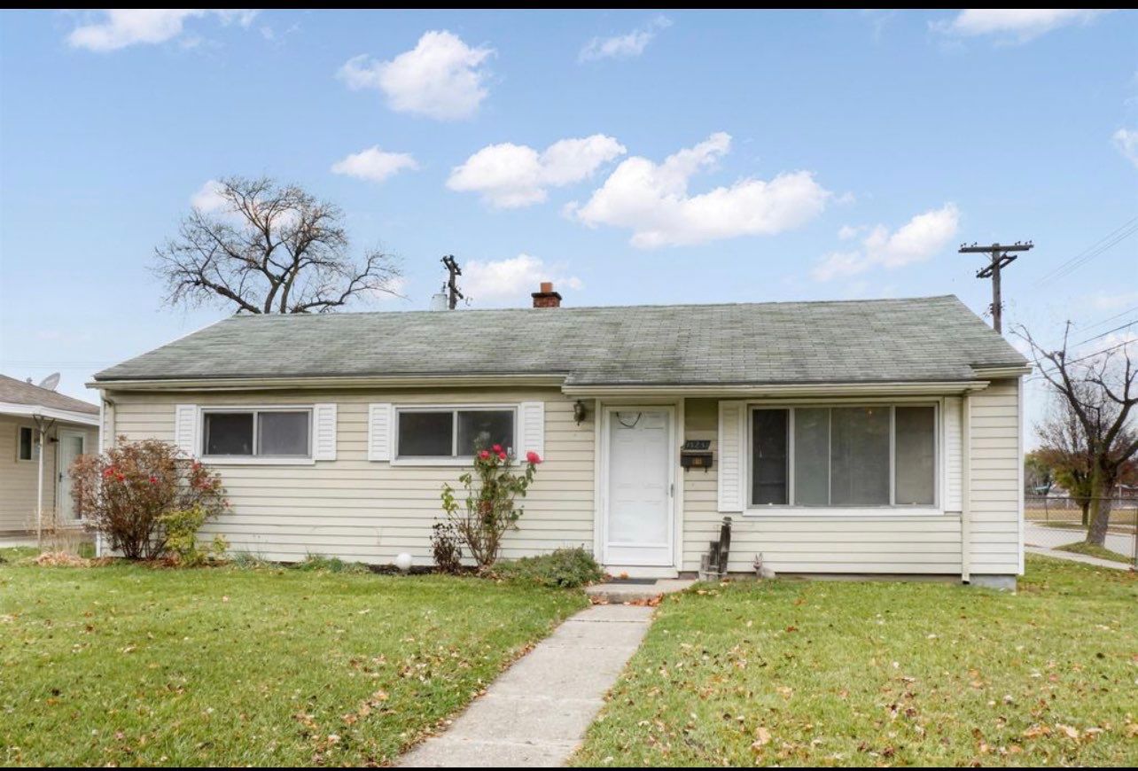 Residential Roofing Installation using IKO Dual Brown by JNR Roofing LLC