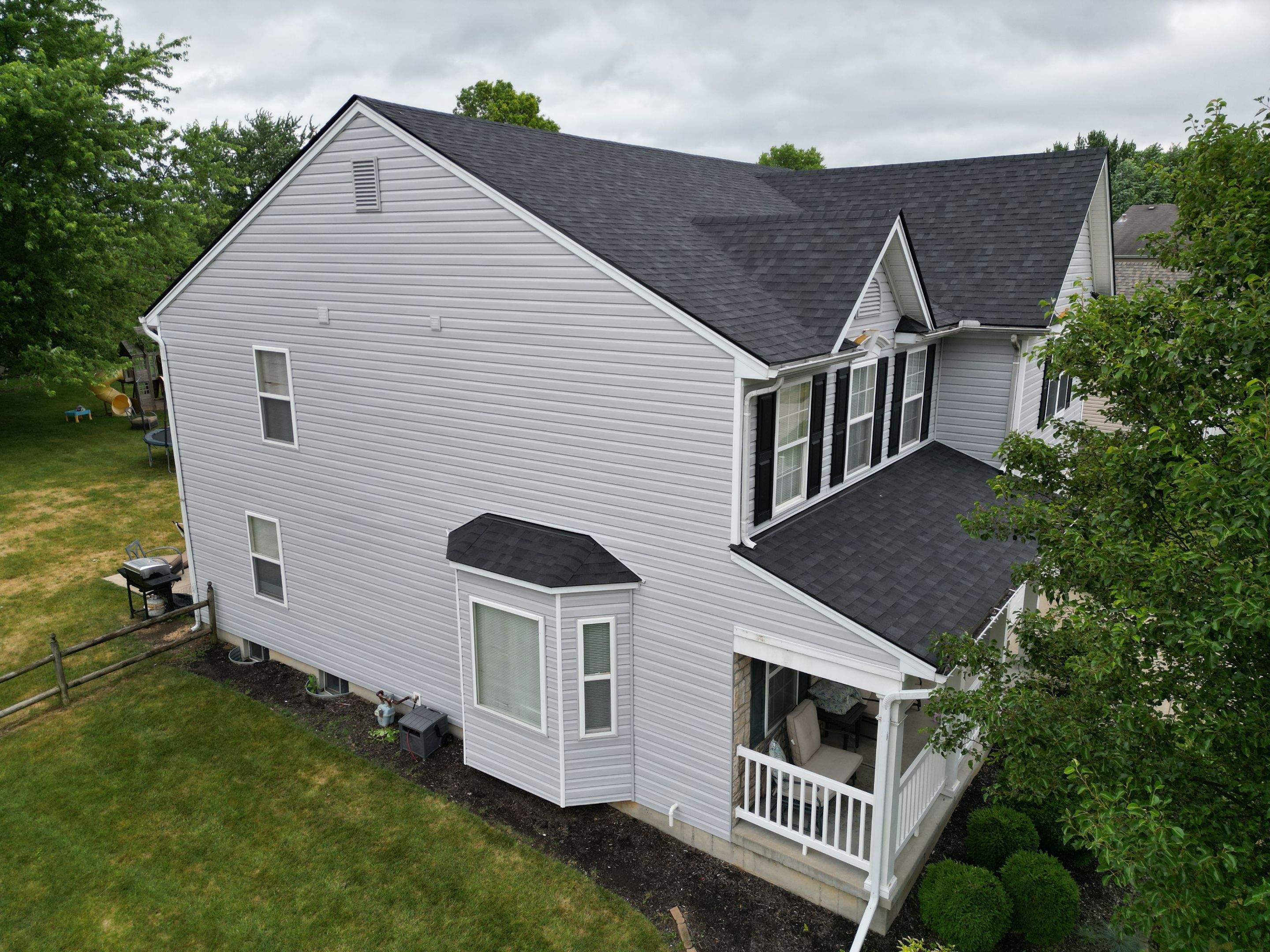 Residential Roofing Installation Using Onyx Black Durations by WIW Enterprises Inc