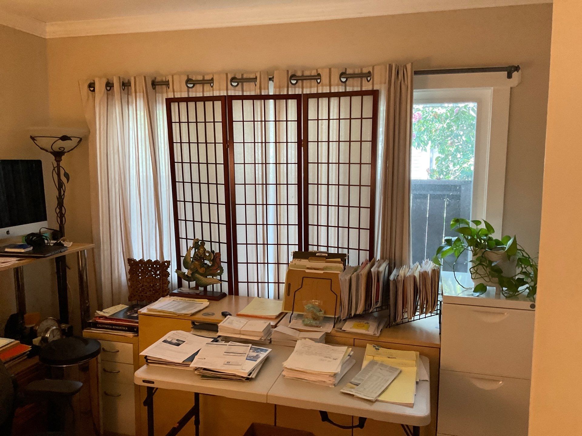 Window Installation using Milgard Ultra series, Fiberglass windows with SDL grids by American Window Company