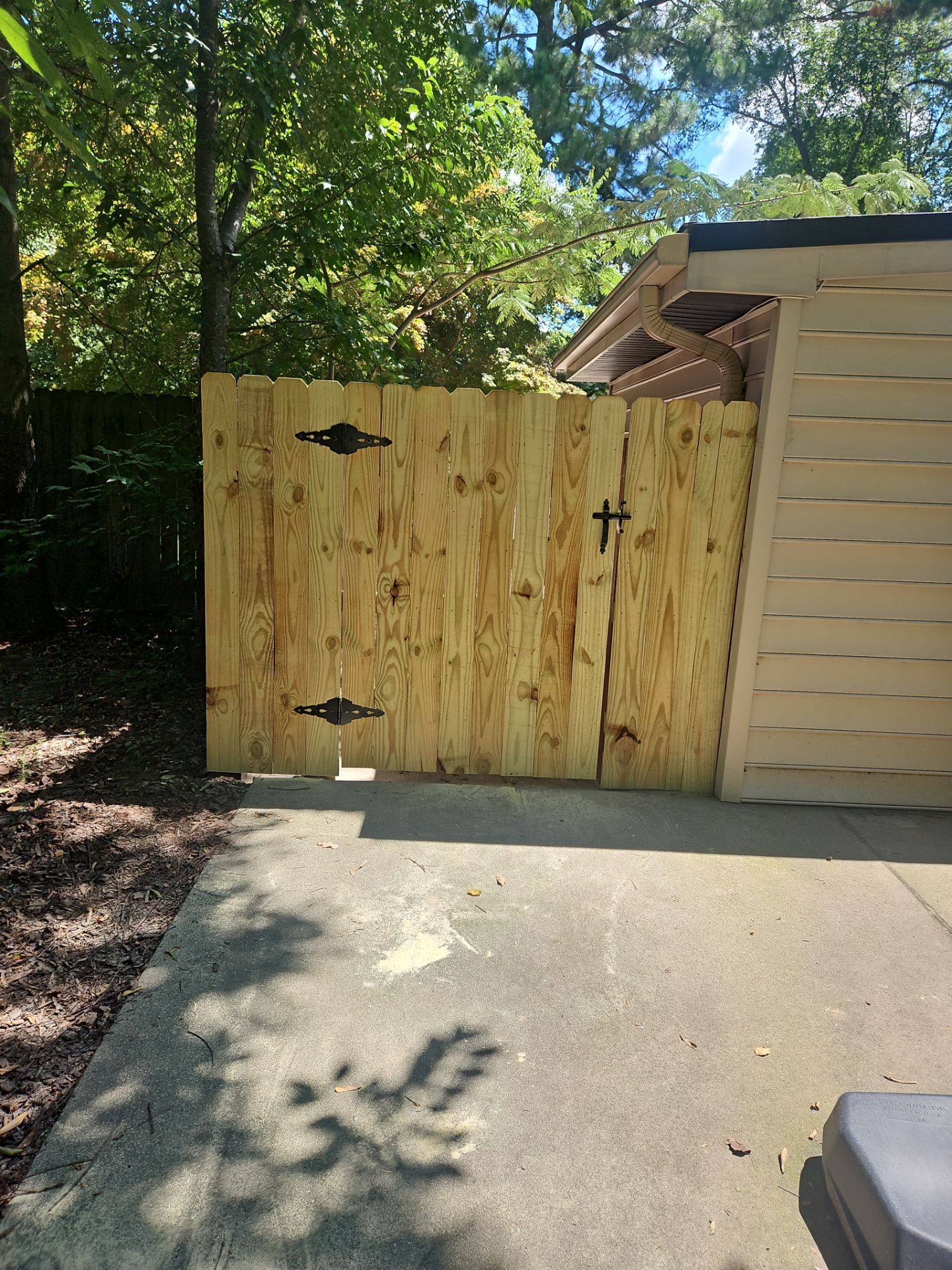 Timeless Beauty in Wood by Tidewater Fence