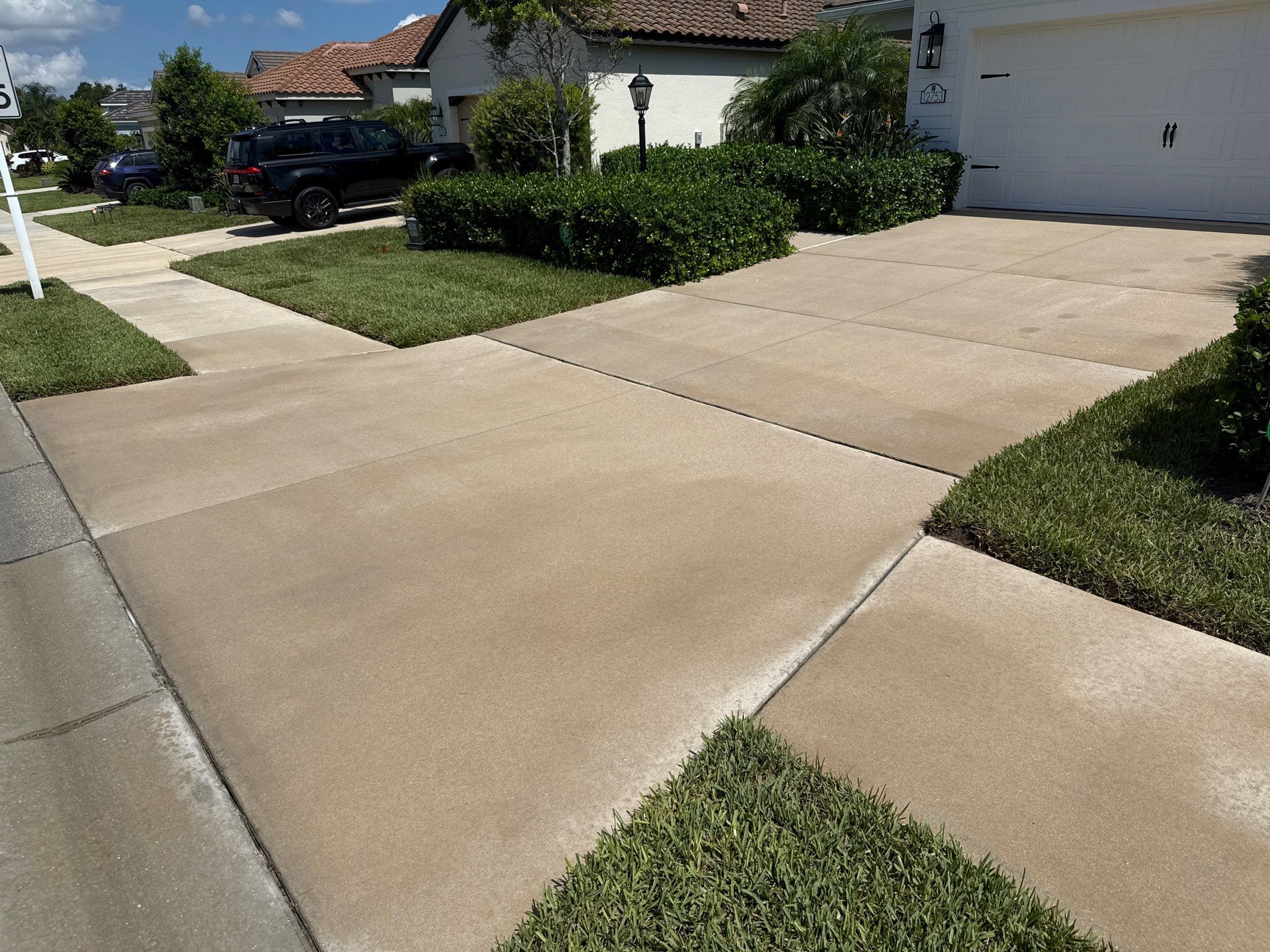 🛠️ Oil Stain Removal – Indigo Community, Lakewood Ranch, FL by Sunshine AquaWash