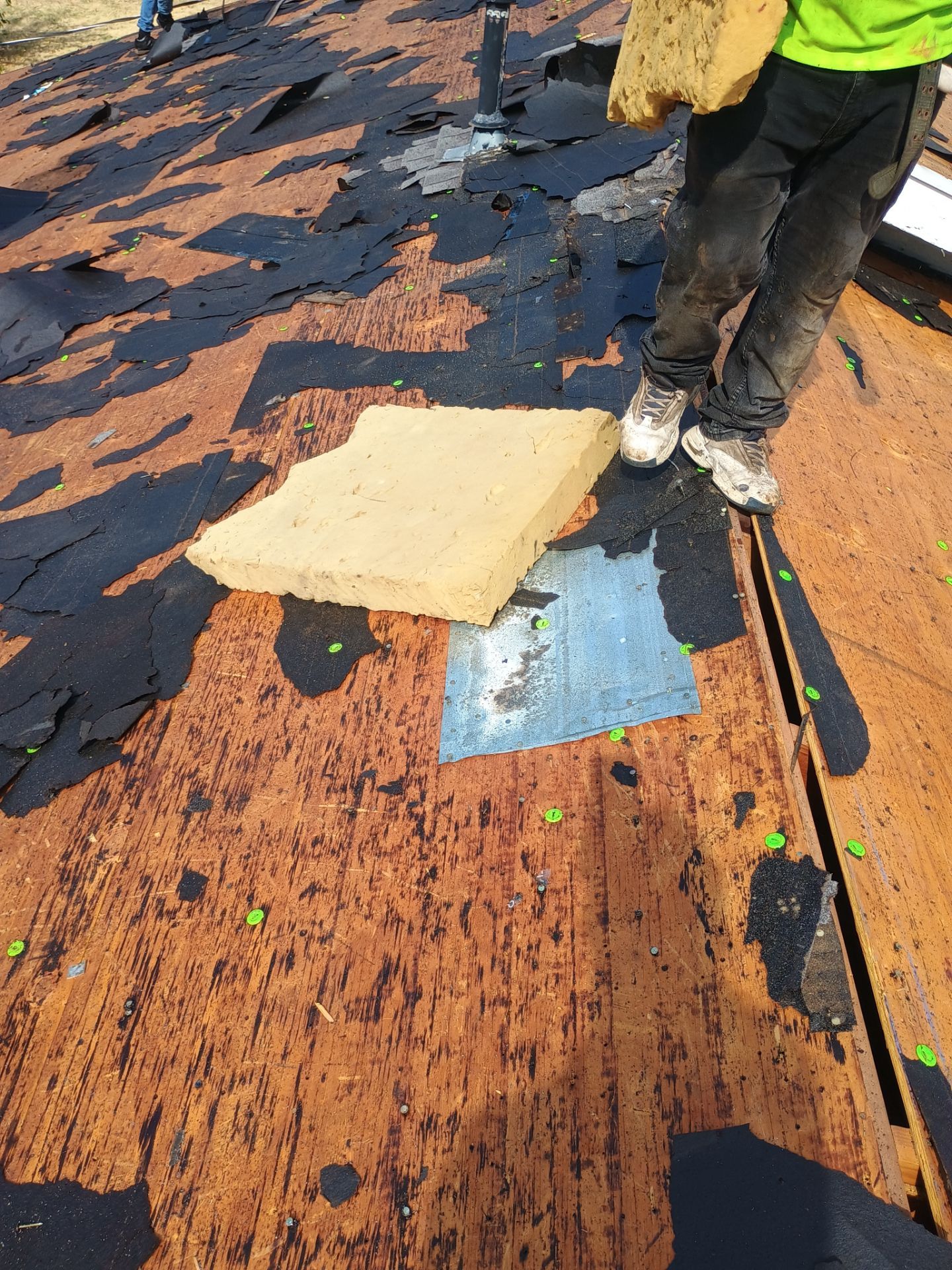 GAF Timberline Architectural Shingle Roof Replacement in Wynnewood by BANA Roofing and Solar Supply