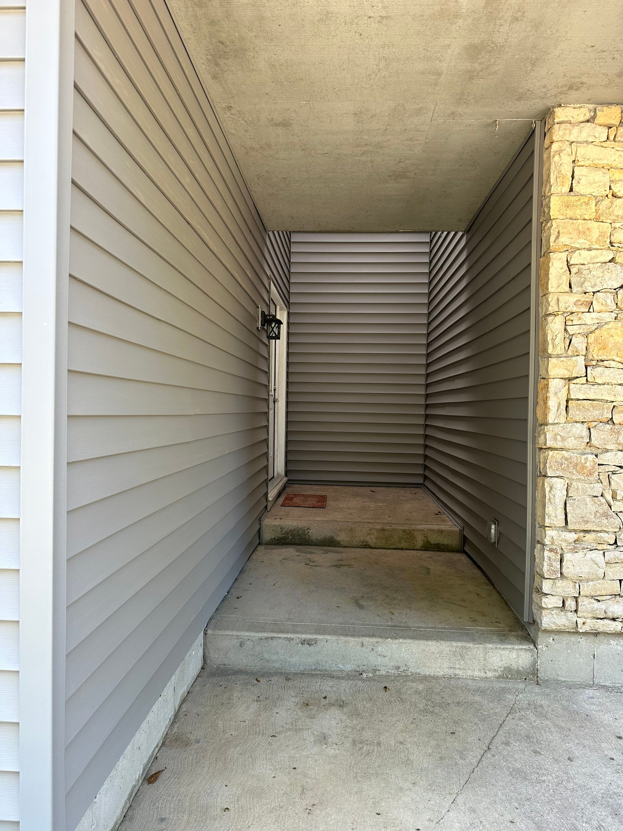 BYE BYE Wood Shakes by EEC Windows, Siding & Roofing