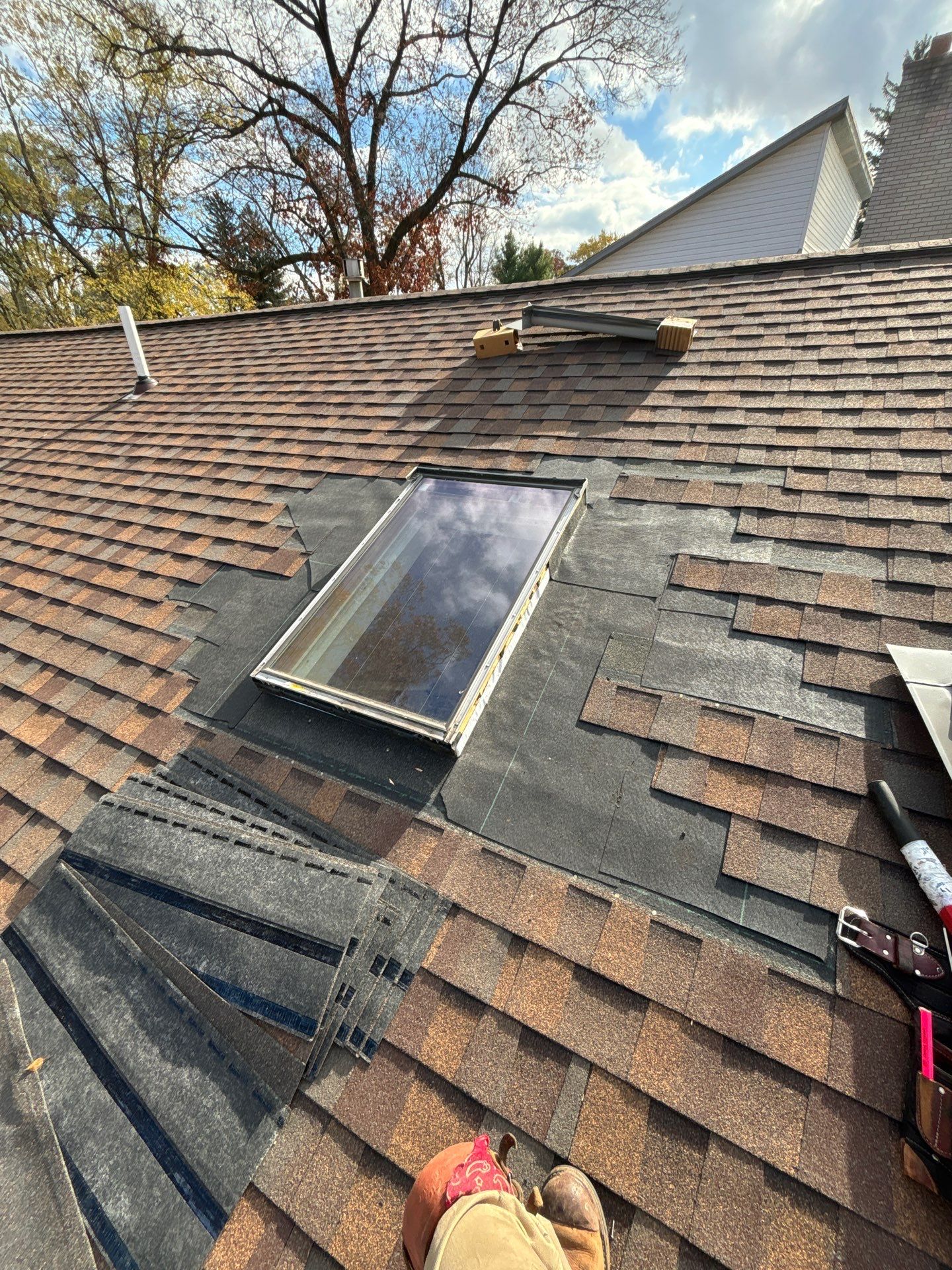 Roof Replacement using CertainTeed Landmark by 180 Contractors