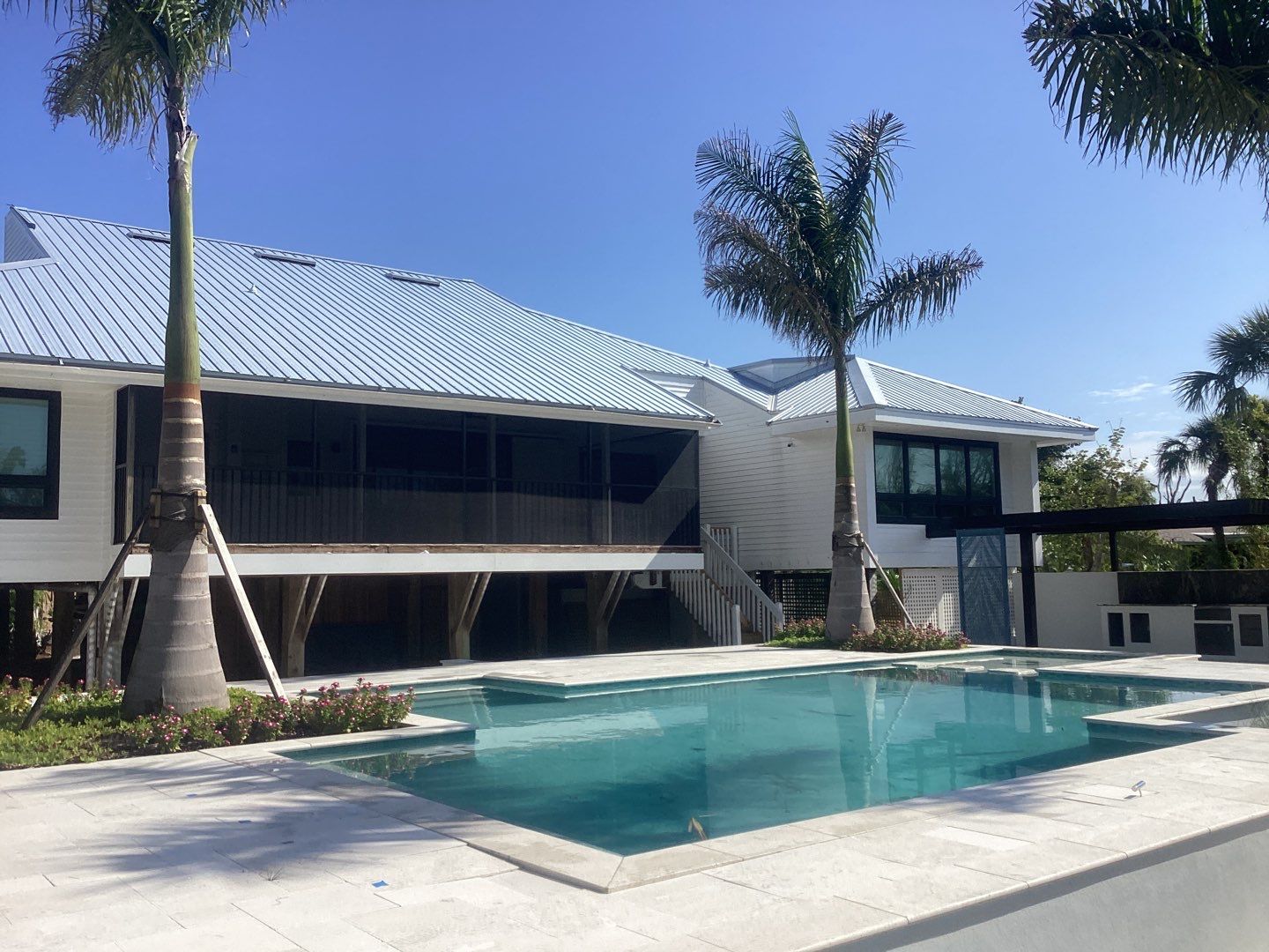 Seamless Gutters for Beachfront Homes in Sanibel FL by Gutter Professors