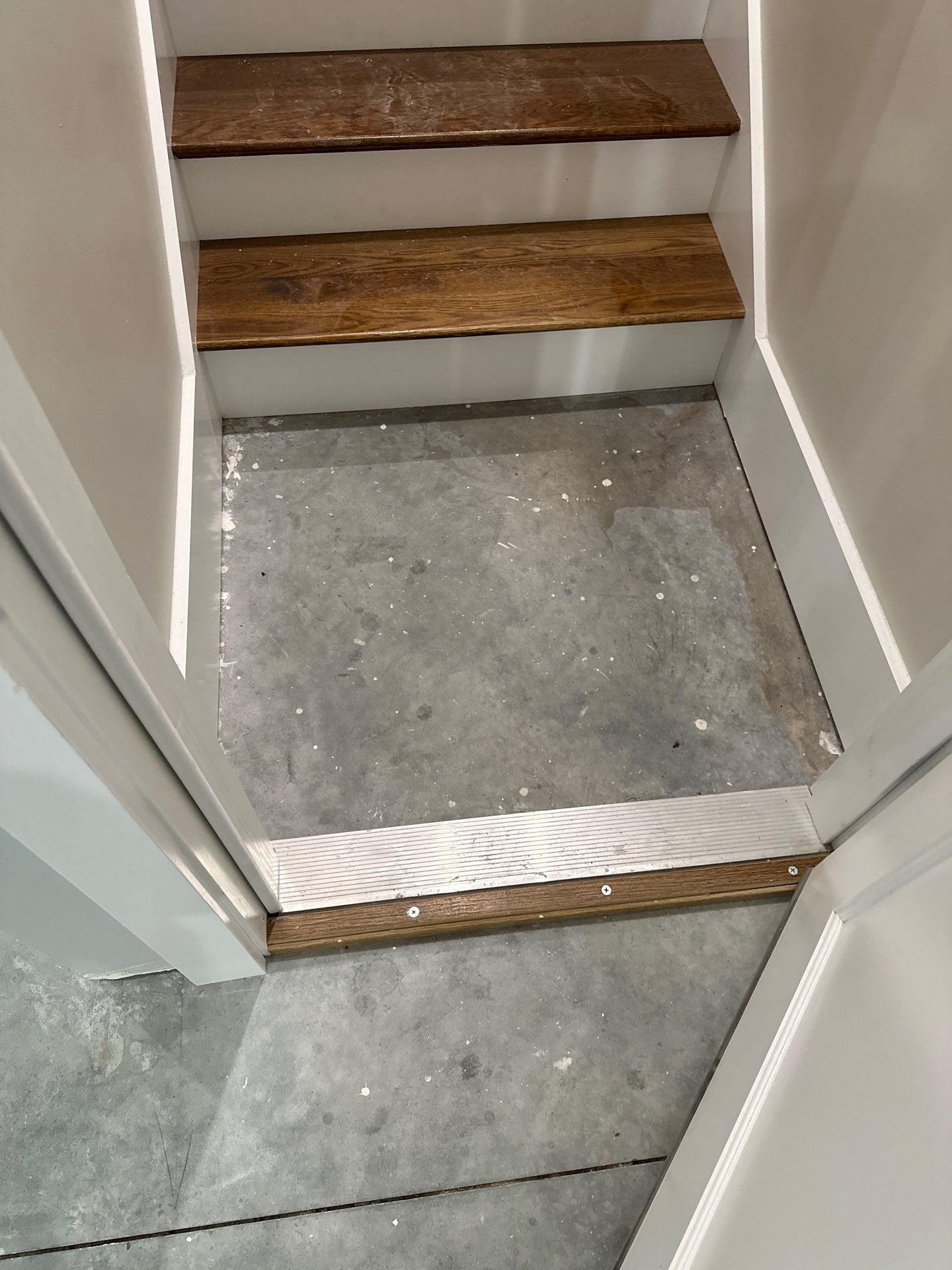 Rogers Garage TransFLOORmation by Symphony Concrete Coatings