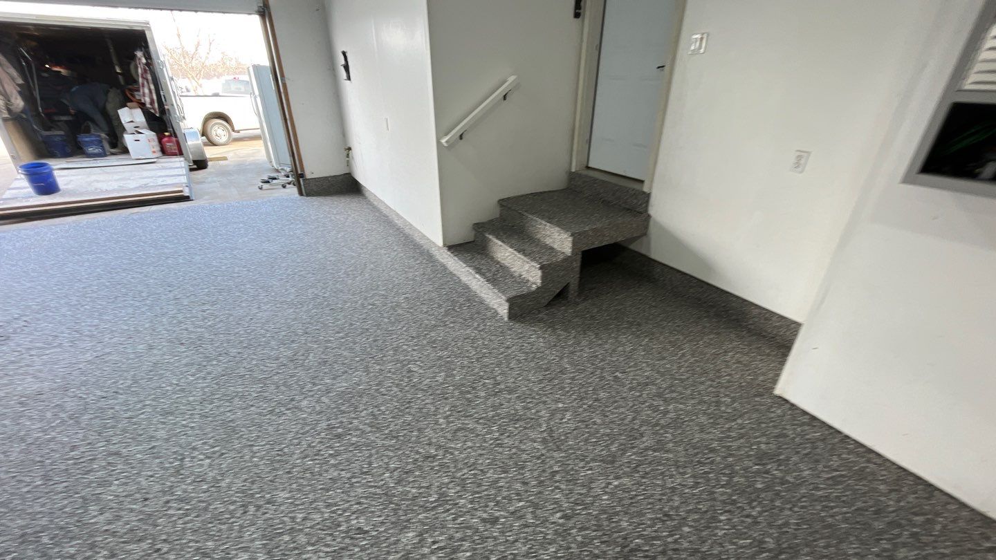 Garage using Silver Creek by Select Painting, Coatings & Garage Cabinets