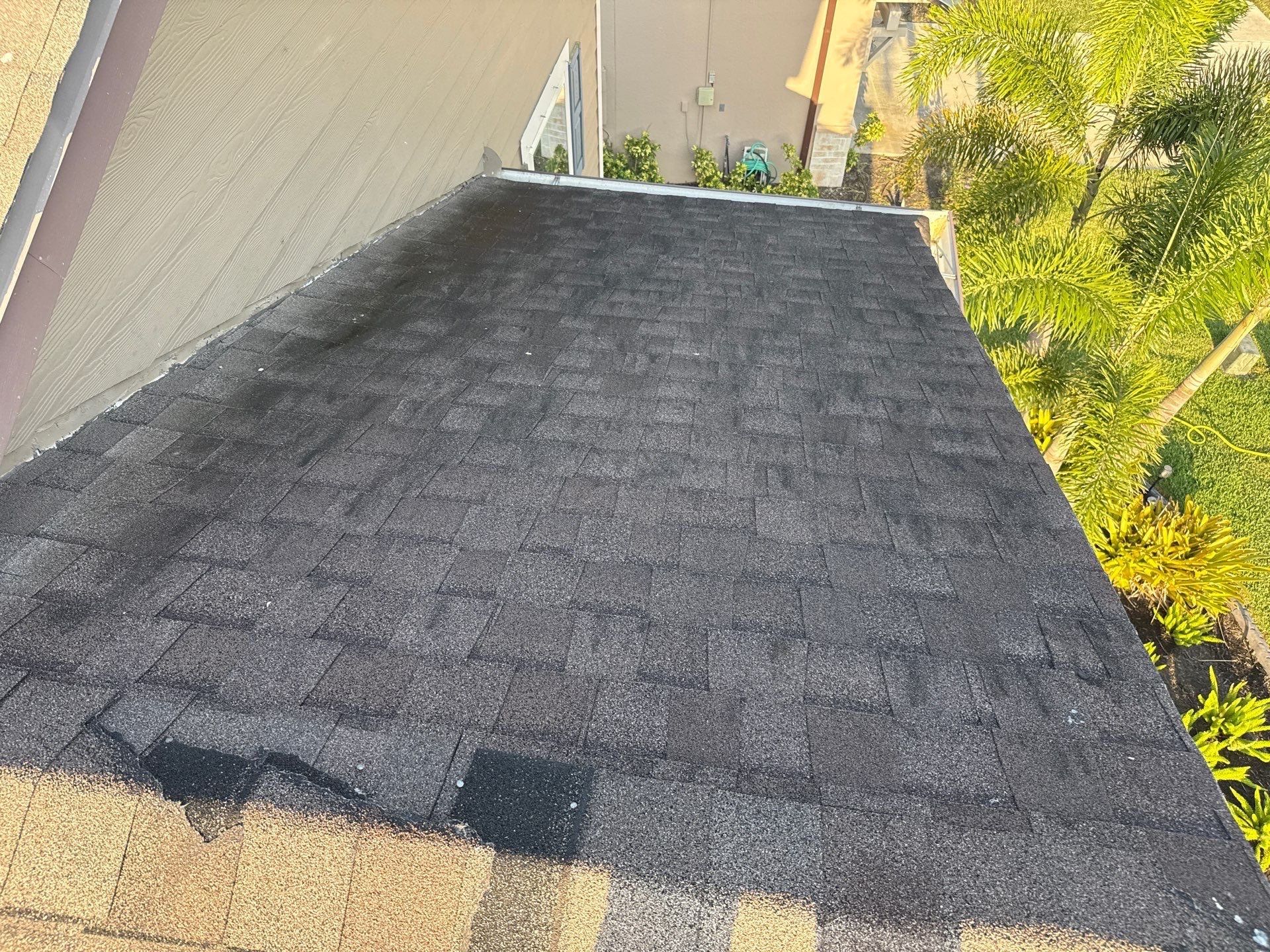 Roof Soft Wash, Pool Deck & Screen Enclosure Cleaning – Trevesta Community, Palmetto, FL by Sunshine AquaWash