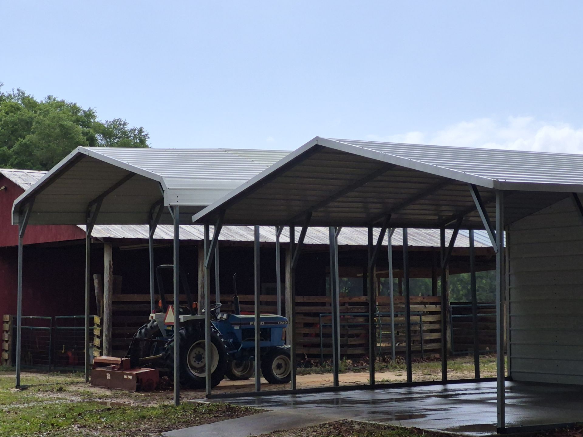 Roof and Exterior Cleaning in Anthony Florida by Infinite Exteriors LLC