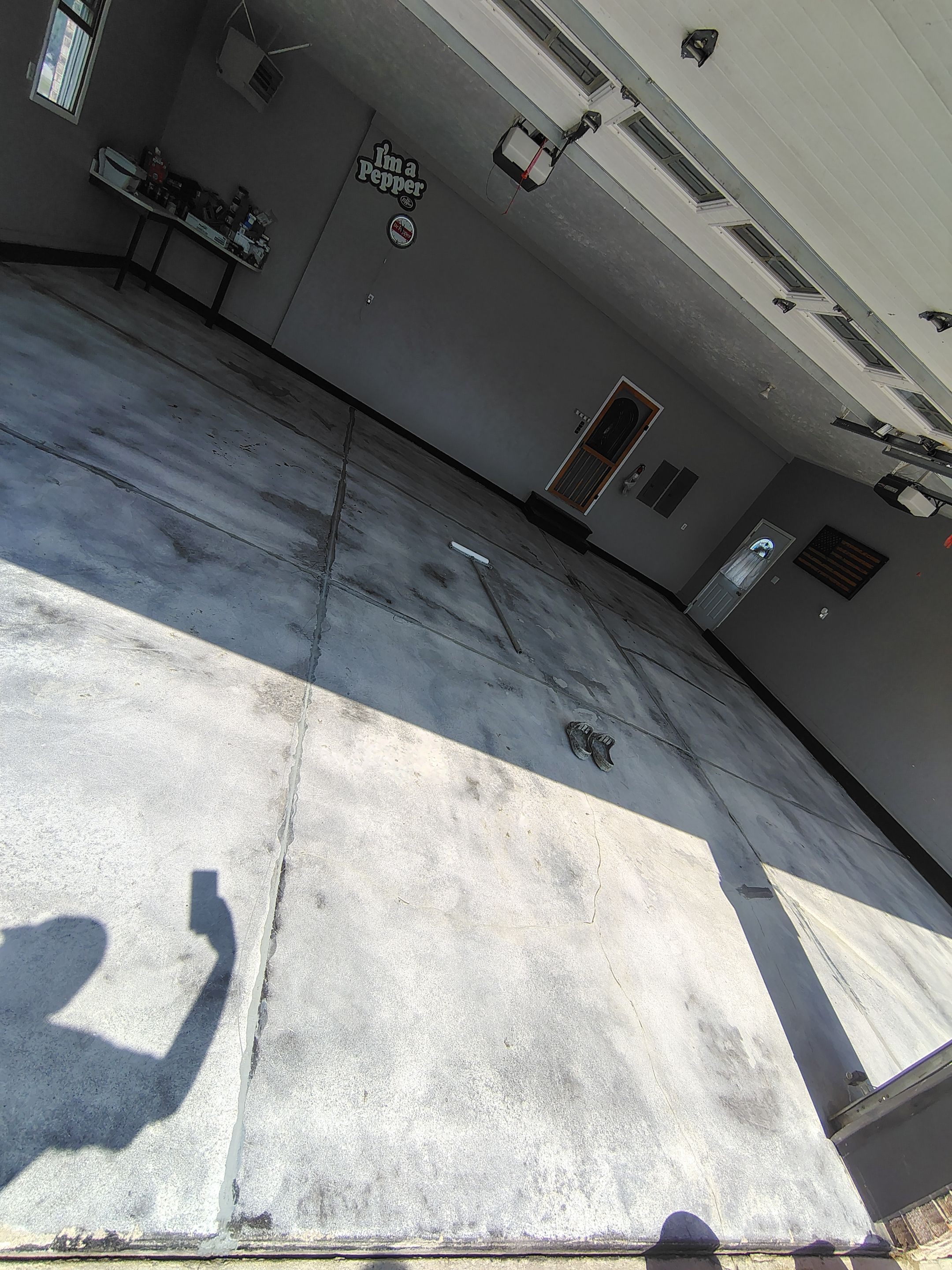 Garage Concrete Floor Coating and Crack Repair in Onawa by Select Painting, Coatings & Garage Cabinets
