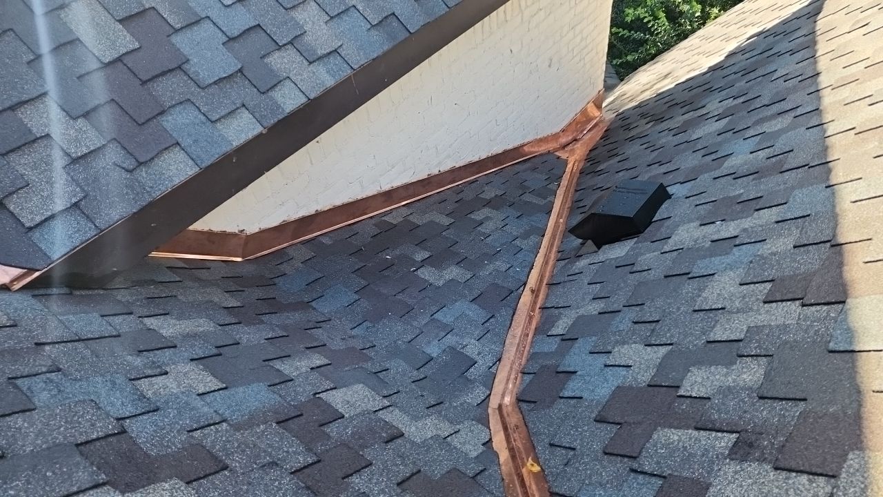 Presidential Shake Install by Paragon Roofing