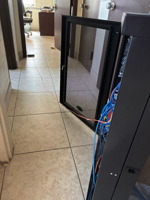 Structured cabling installation by CimaSolutions