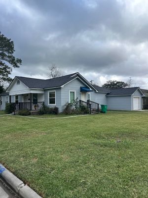 Residential Roof Replacement using GAF HDZ - Charcoal shingles