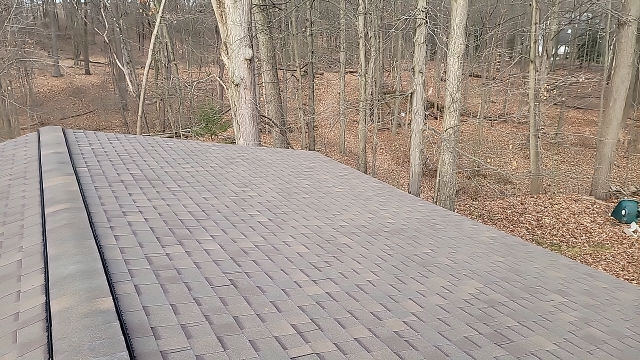 ATLAS PINNACLE COLOR: SCOTCHGARD HEATHER DRIP EDGE: MUSKET BROWN by Eagle Eye Roofing