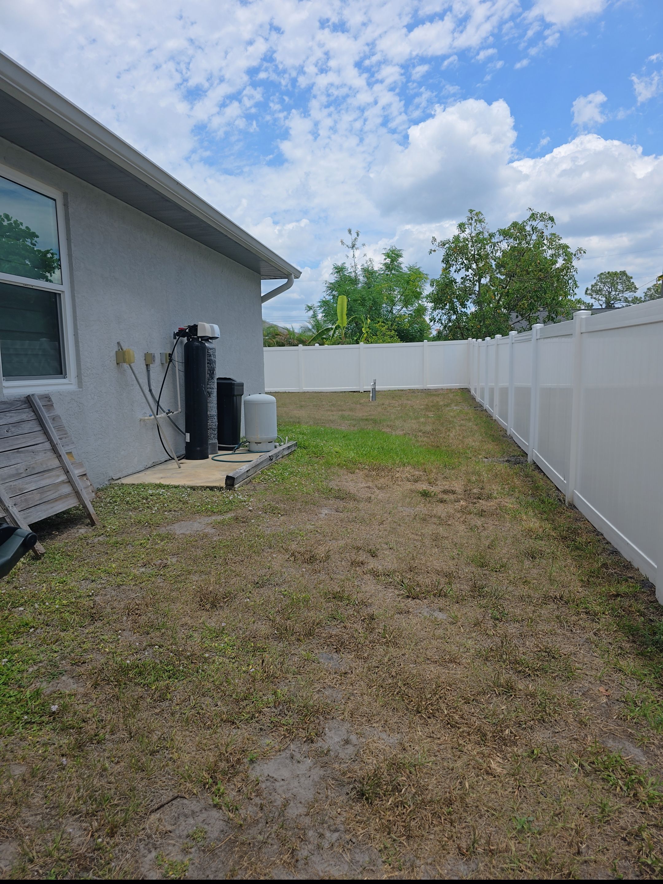 Vinyl Repair in Port Charlotte by True Fence LLC