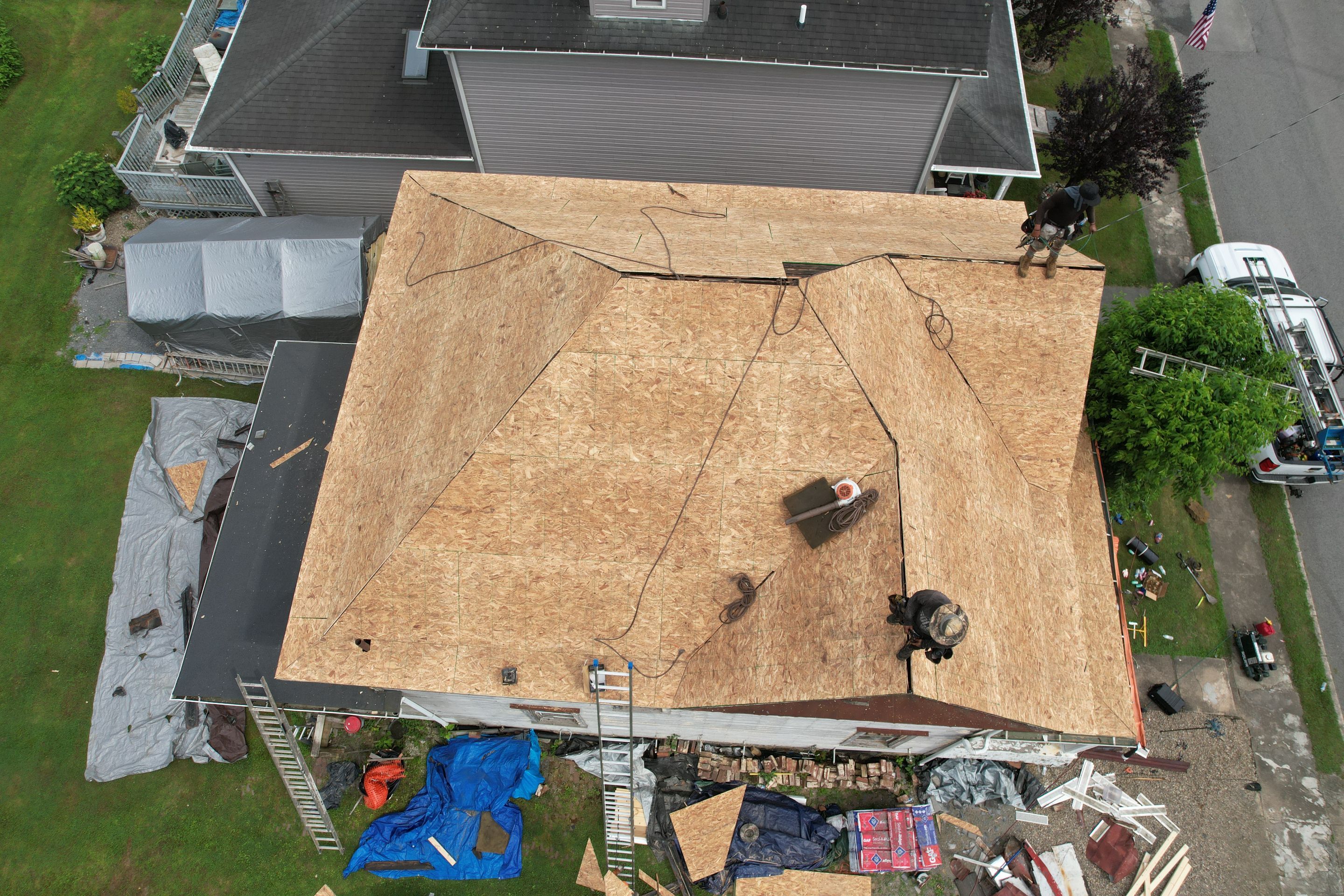 Residential Roofing Installation using GAF Timberline HDZ Charcoal by Rainstoppers Roofing