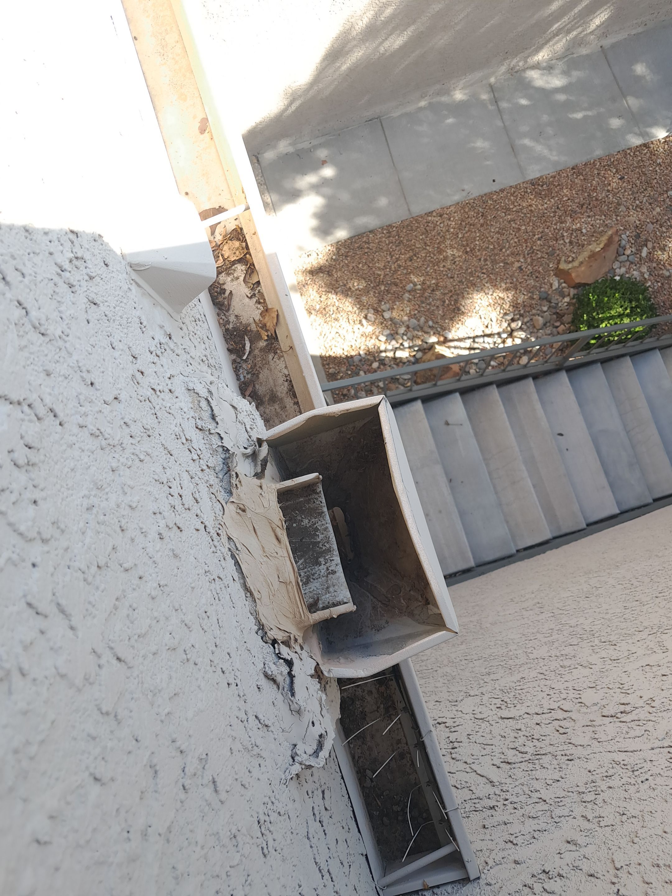 Commercial gutter cleaning Santa Fe, NM after photo with clean gutters