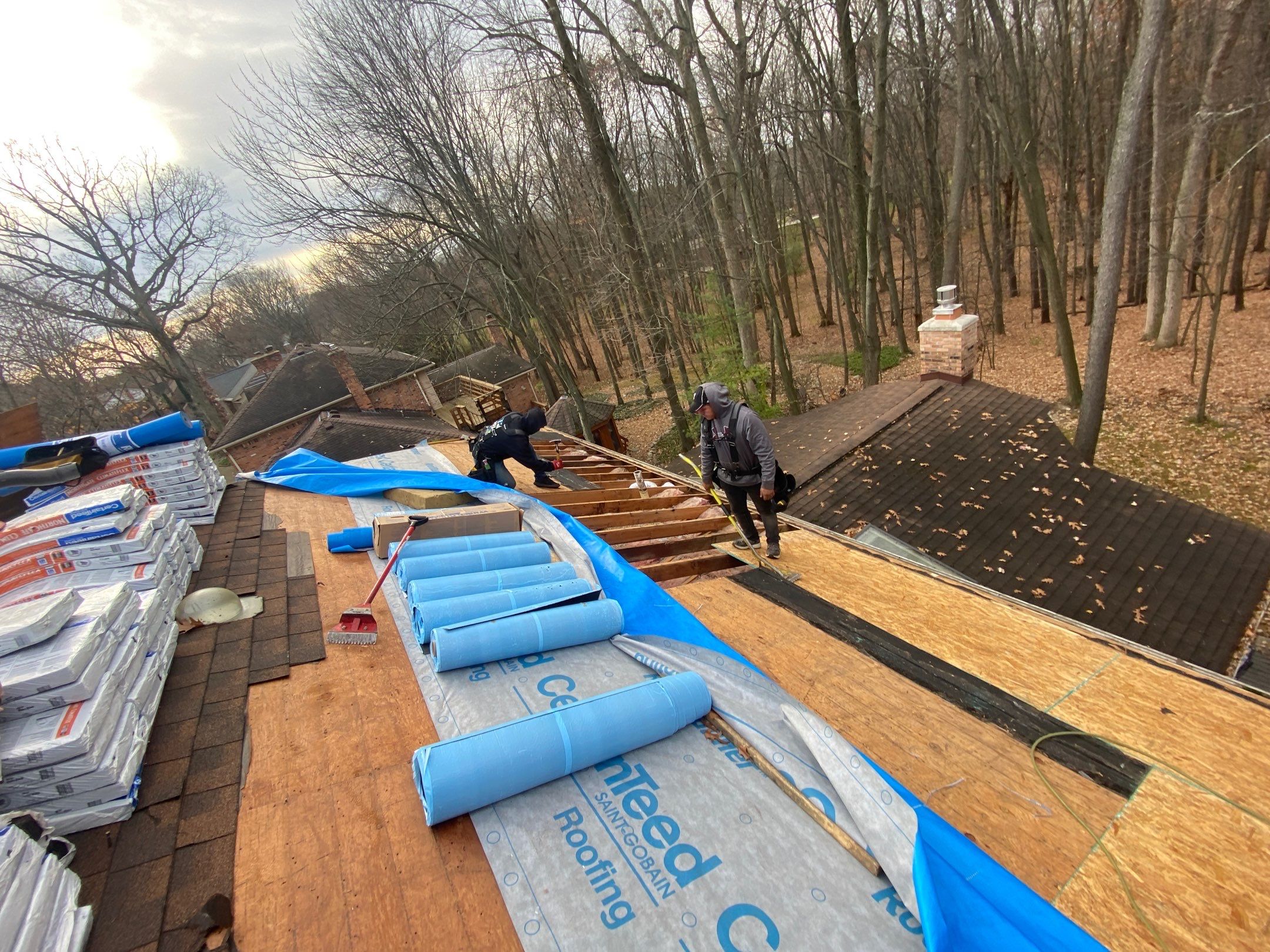Roof Replacement using CertainTeed Northgate by 180 Contractors