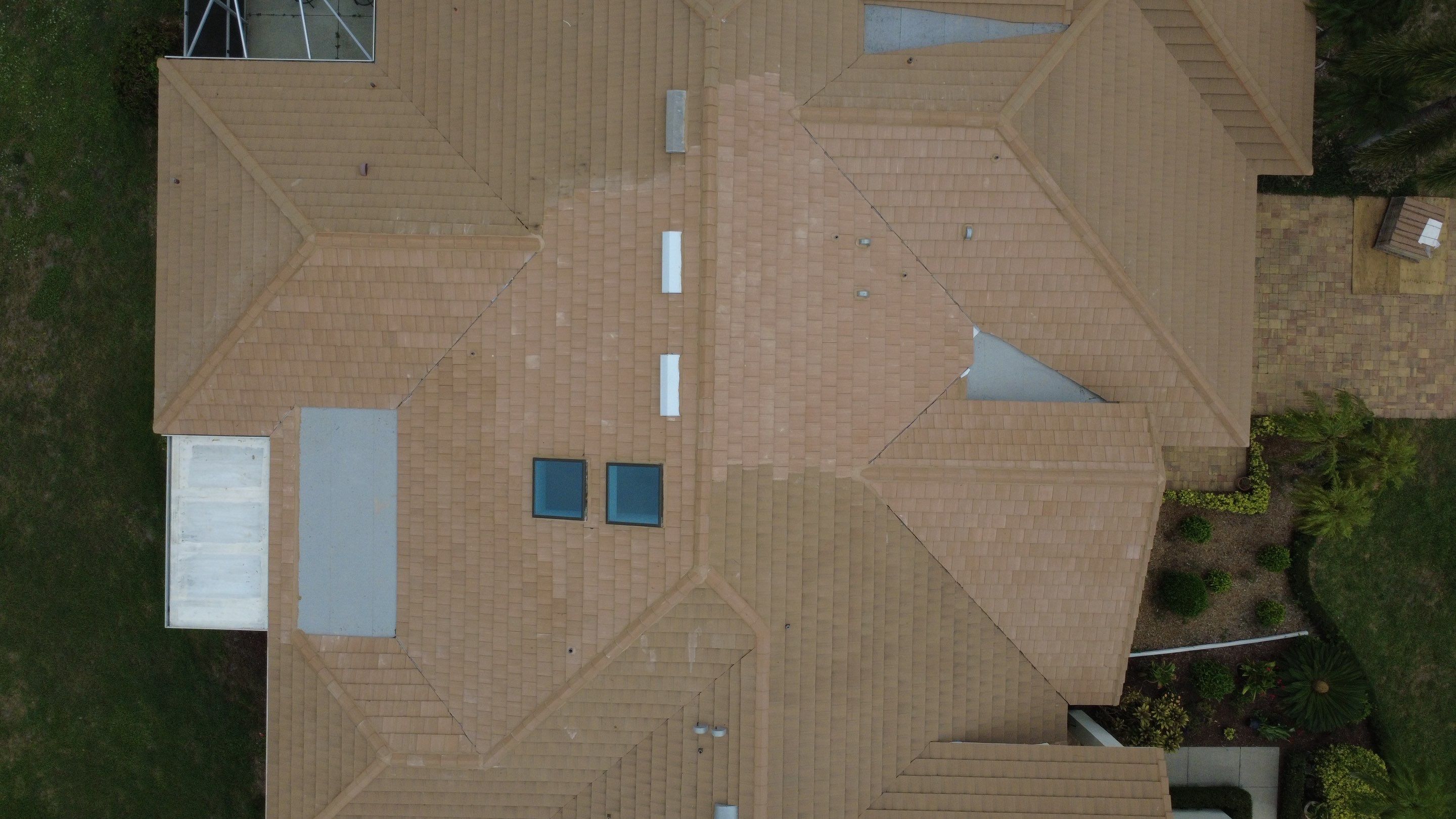 Roof Replacement in Bradenton, FL by Steadfast Roofing 
