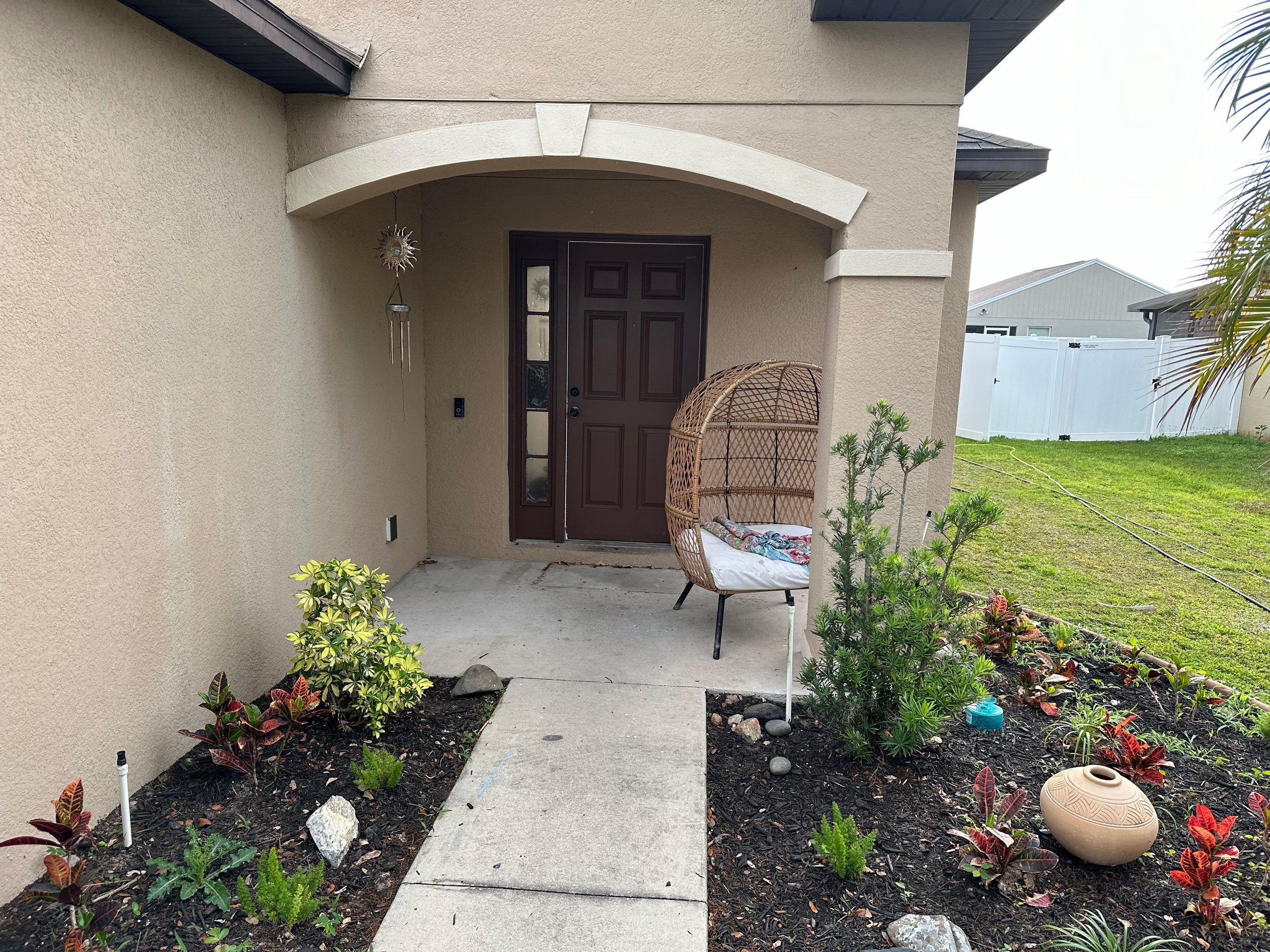 House Wash & Driveway Cleaning in Palmetto Estates Community, Palmetto, FL by Sunshine AquaWash