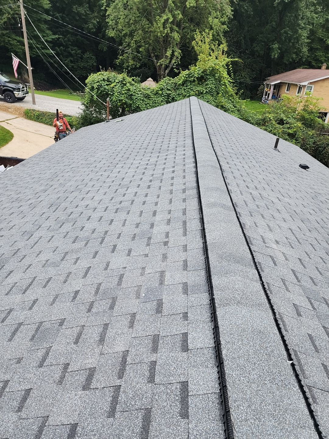 ATLAS PINNACLE COLOR: PEWTER by Eagle Eye Roofing
