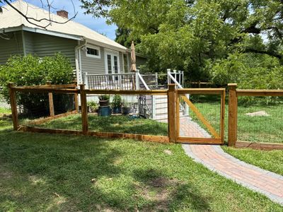 Fence using Wood Sealant