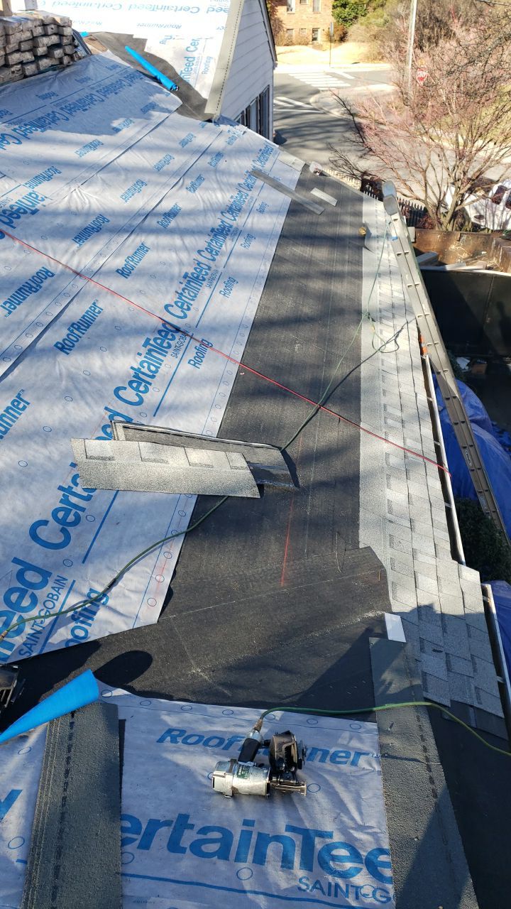 Arlington: CertainTeed Landmark Designer Shingles in Cobblestone Gray by RM Banning, Inc.