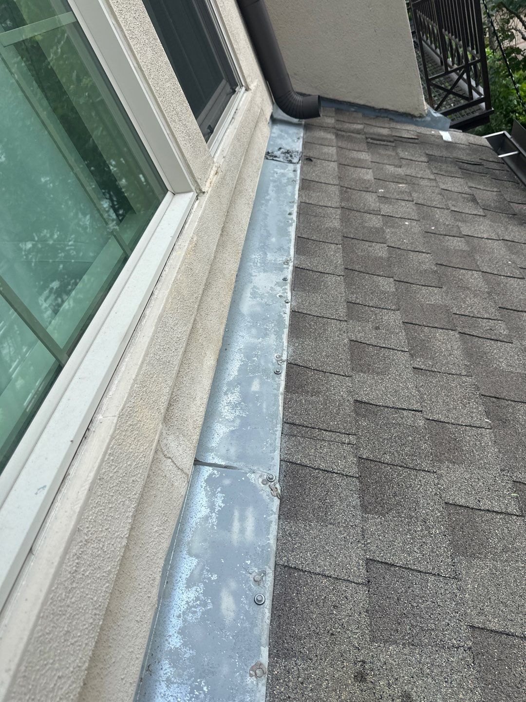 Hail Damage using Owen's Corning Duration (Lifetime) Shingles by Roof Repair Company