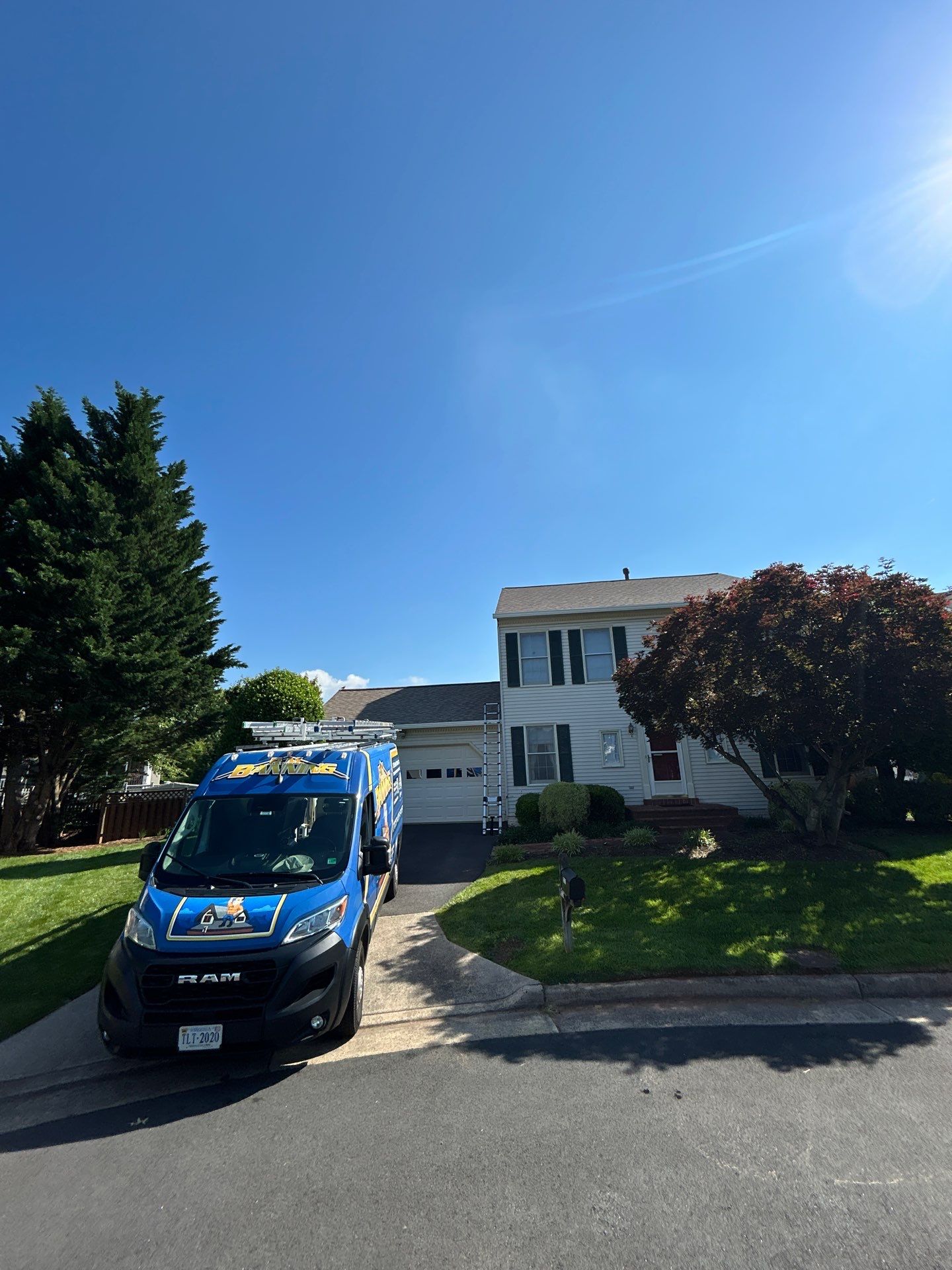 Fairfax: Residential Roof Replacement with CertainTeed Landmark Shingles in Sunrise Cedar by RM Banning, Inc.
