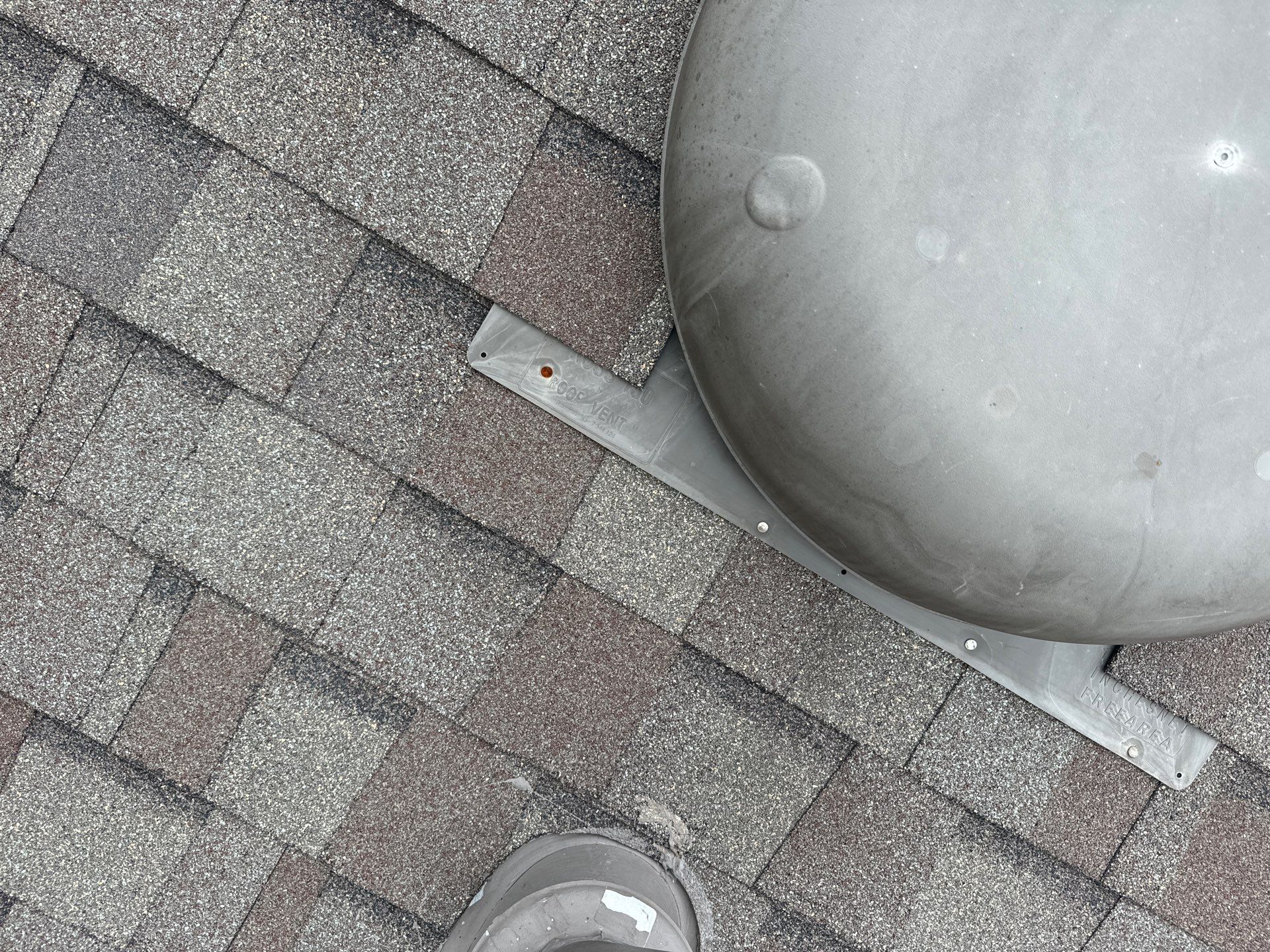 Hail Damage using Owen's Corning Duration (Lifetime) Shingles by Roof Repair Company