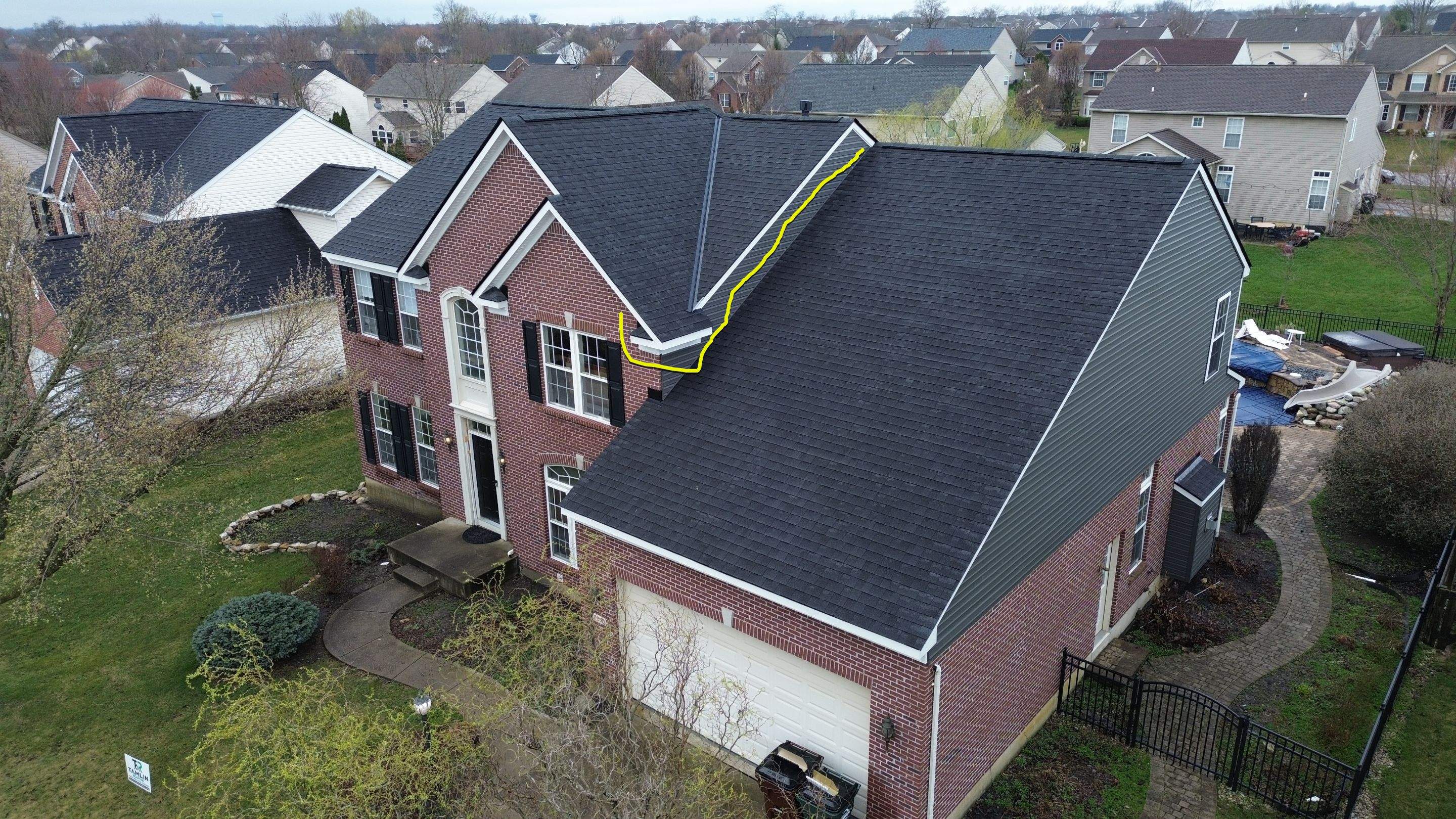 Roofing & Siding  by Tamlin Roofing