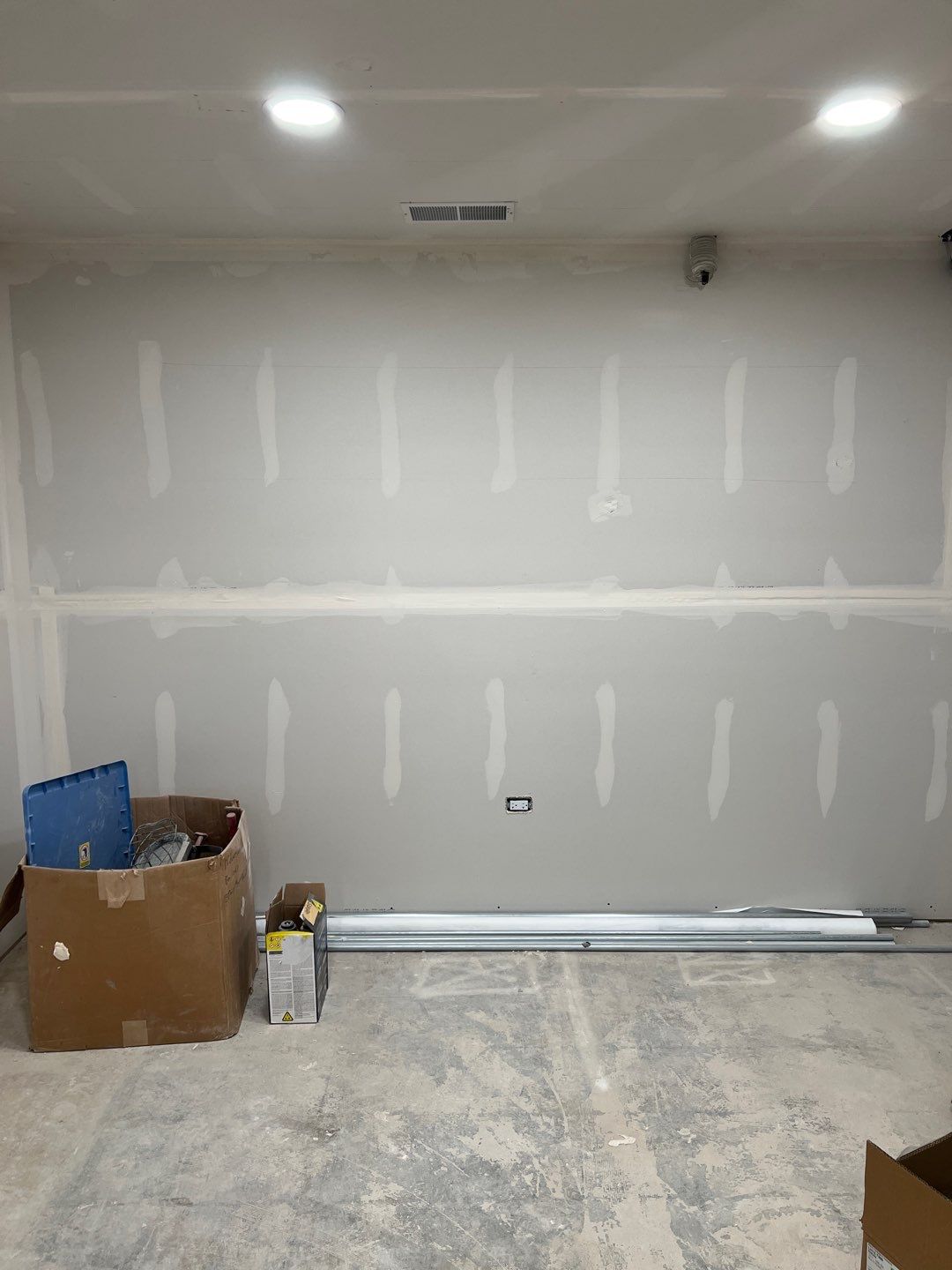 Commercial Office Remodel by MMDS