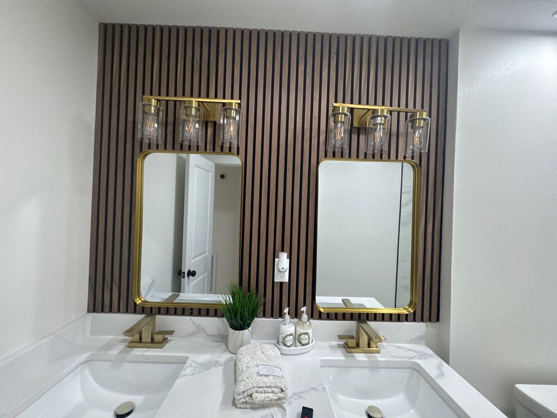 Houston Bathroom Renovation Featuring Custom Wood Slats by Rolling Nations