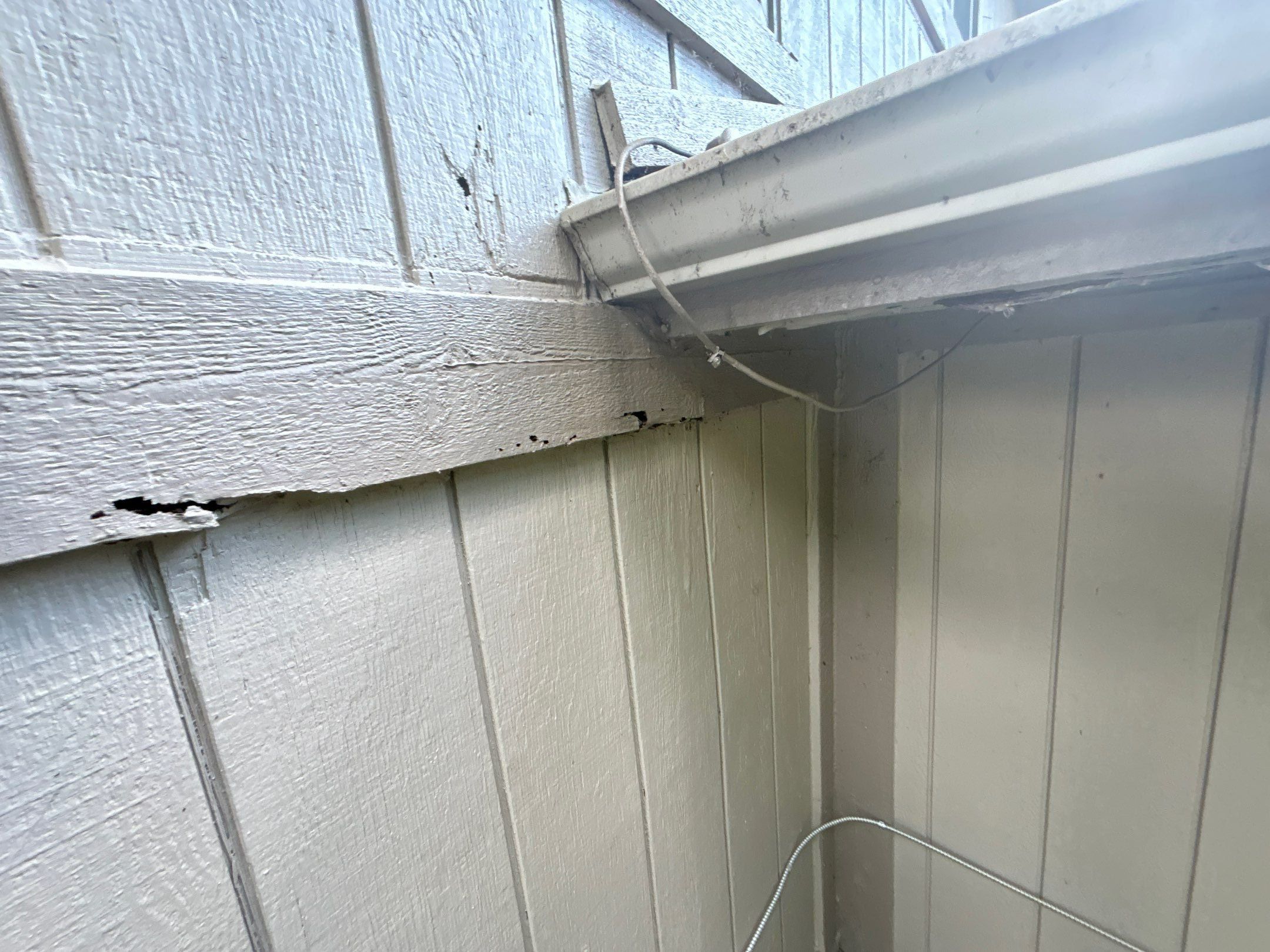 Siding Replacement using Alside Charter Oak D4.5" by 180 Contractors